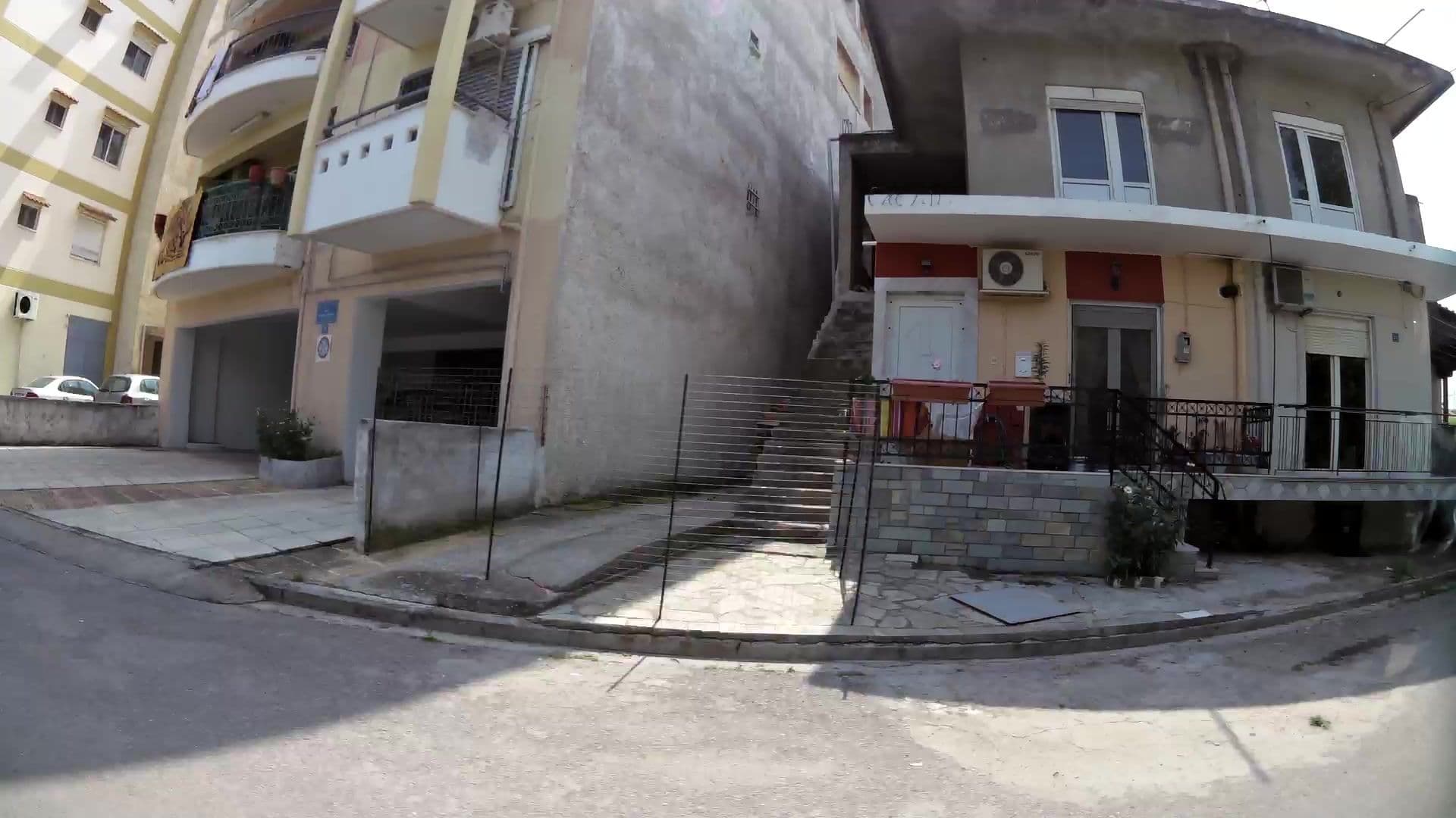 Street view near Dom, Diavatá — © kaartcam (CC BY-SA · Mapillary)
