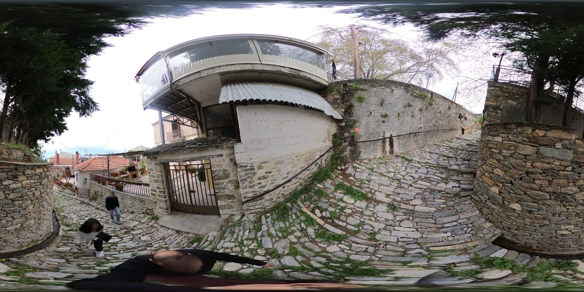 Street view near Hotel Dryades, Áno Lekhónia — © RoikosSA (CC BY-SA · Mapillary)