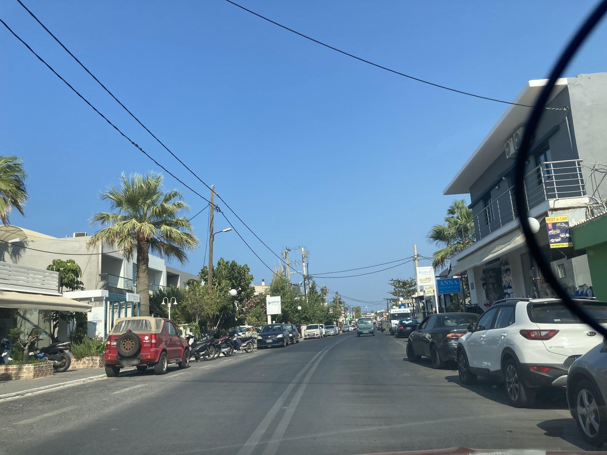Street view near Erofili Apartments, Galatás — © fod (CC BY-SA · Mapillary)