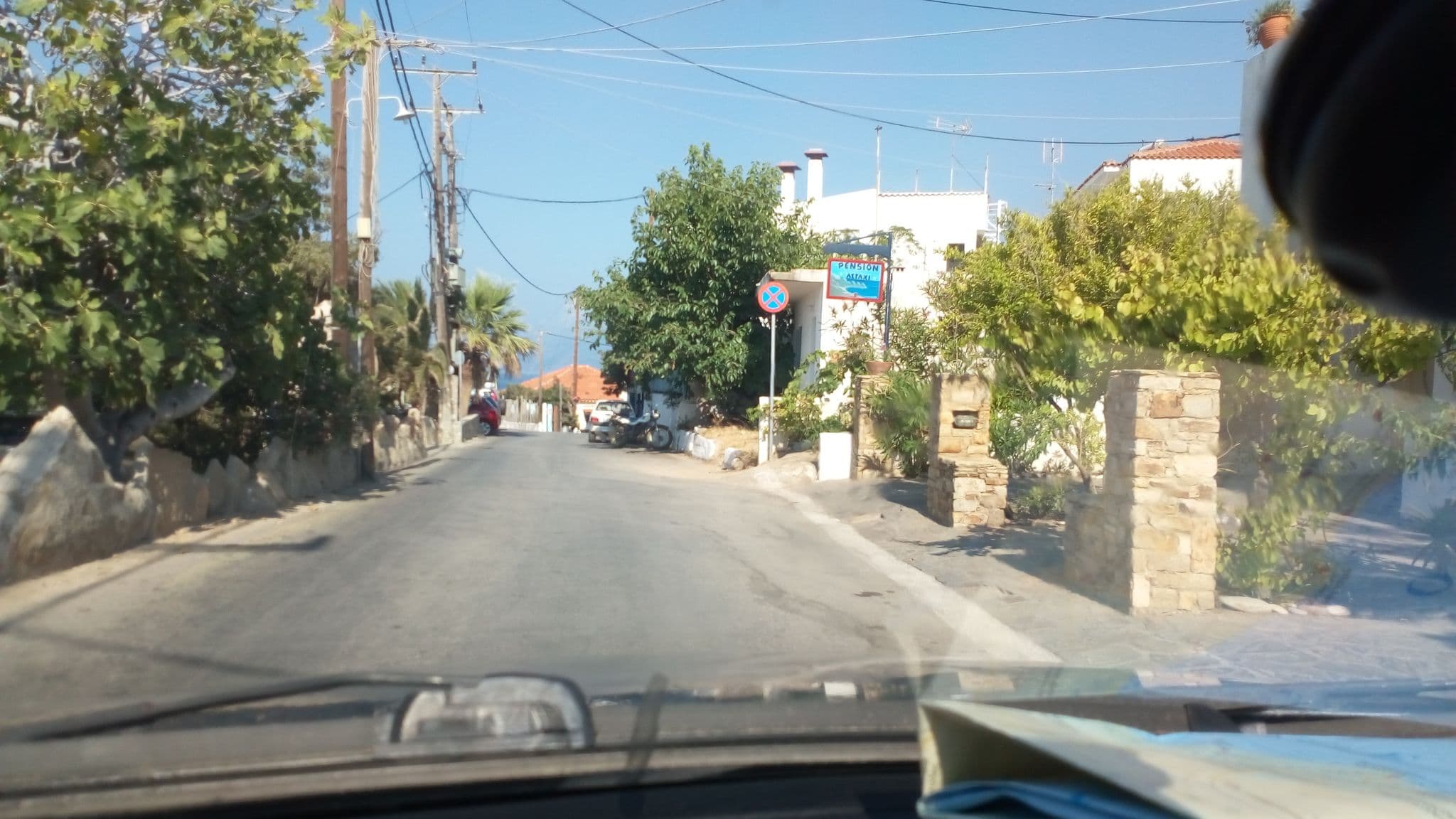 Street view near Daidalos, Agios Kirykos — © vaspag (CC BY-SA · Mapillary)