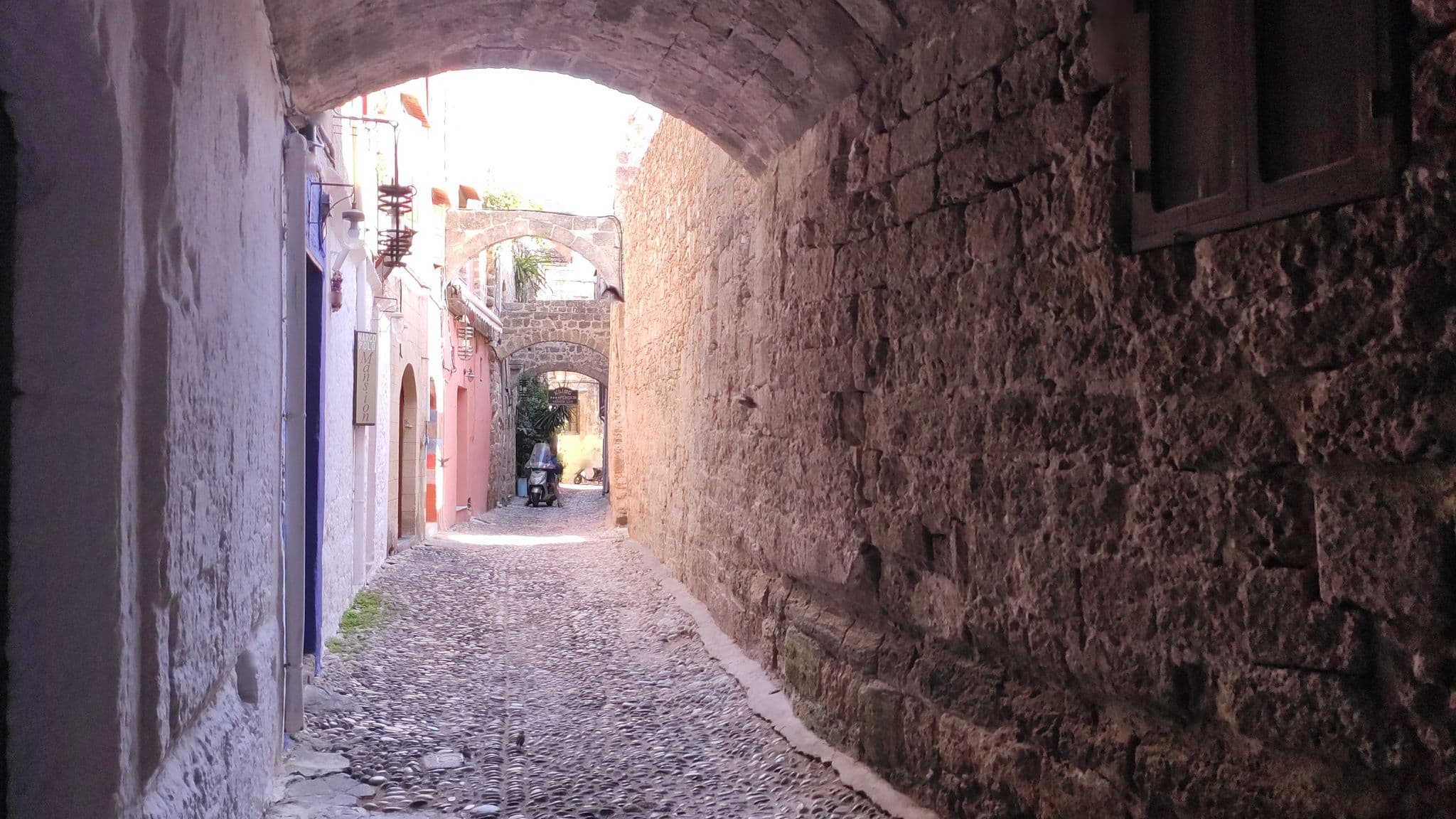 Street view near Marco Polo Manison, Ródos