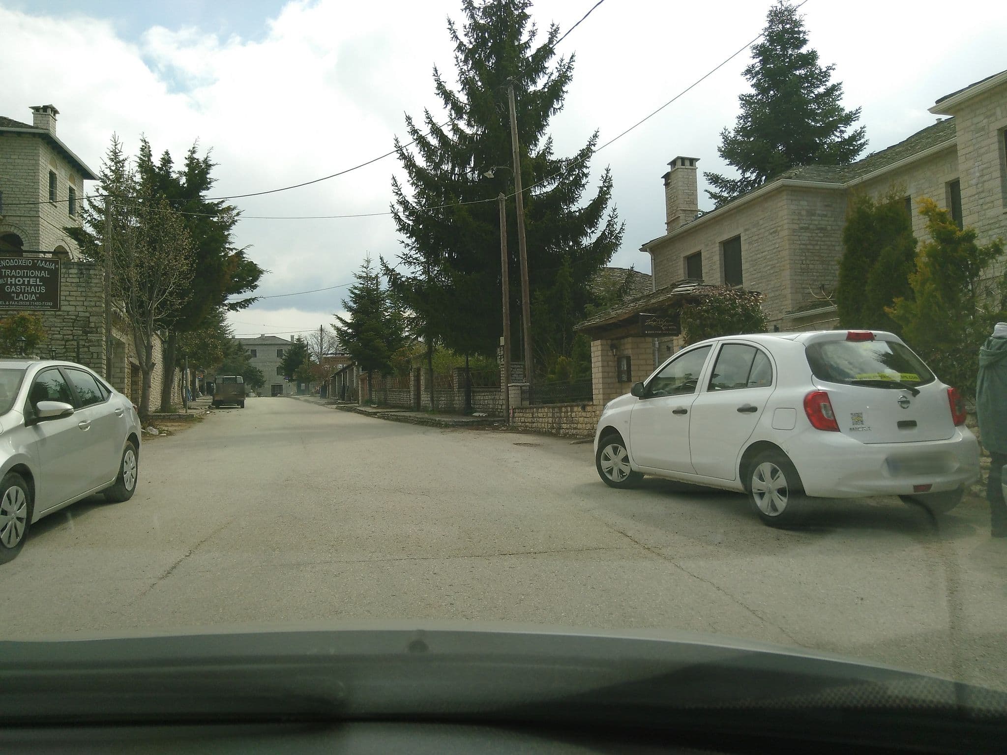 Street view near Zagori Philoxenia, Zagorochória — © mortis (CC BY-SA · Mapillary)