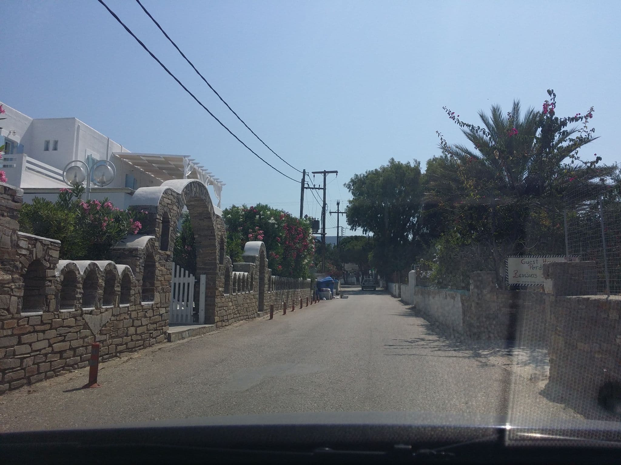 Street view near Narges, Páros — © pppetros (CC BY-SA · Mapillary)