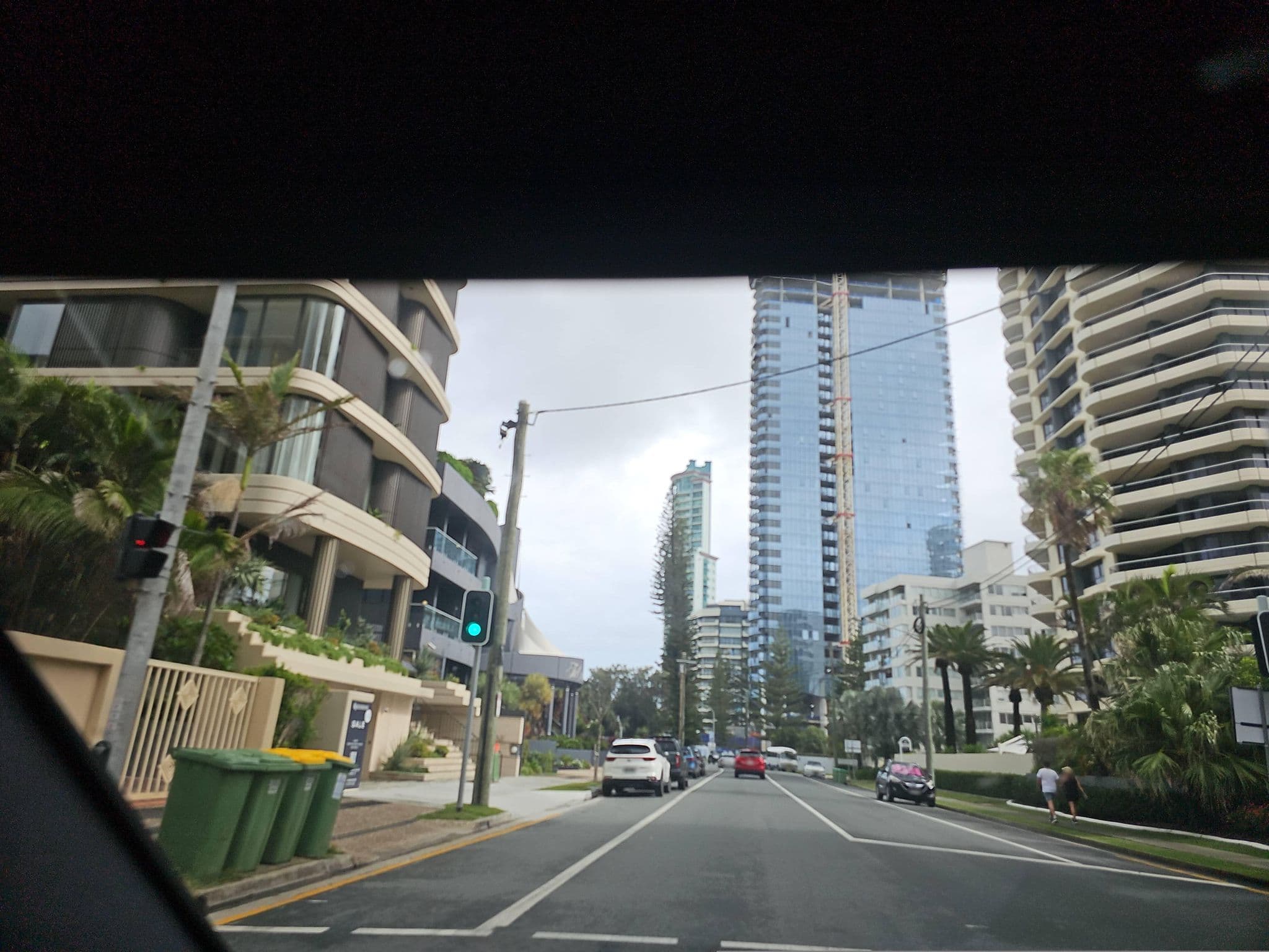 Street view near Norfolk Luxury Beachfront Apartments, Main Beach โ ยฉ Mooksey (CC BY-SA ยท Mapillary)