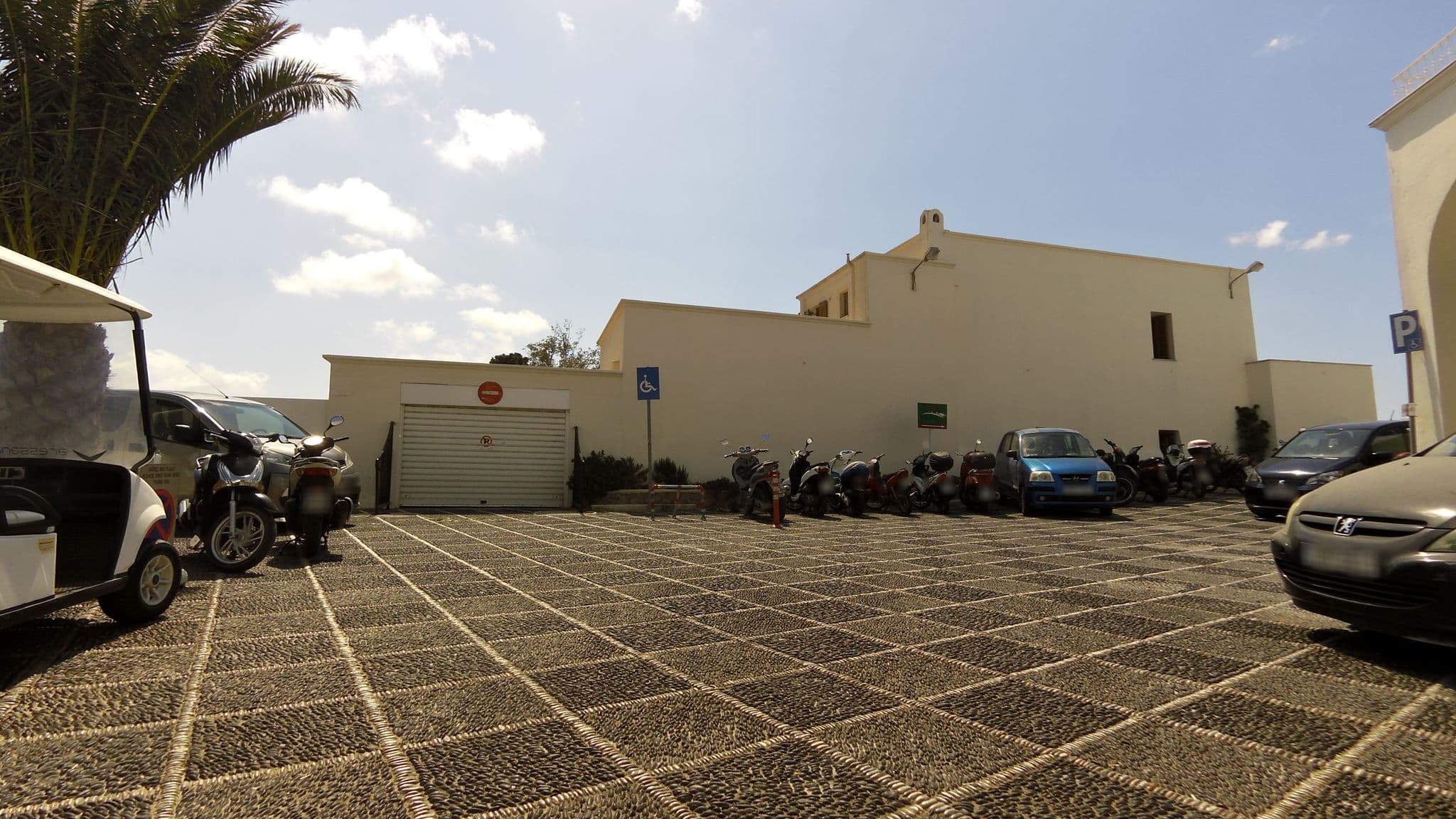 Street view near Aressana Spa Hotel and Suites, Firá