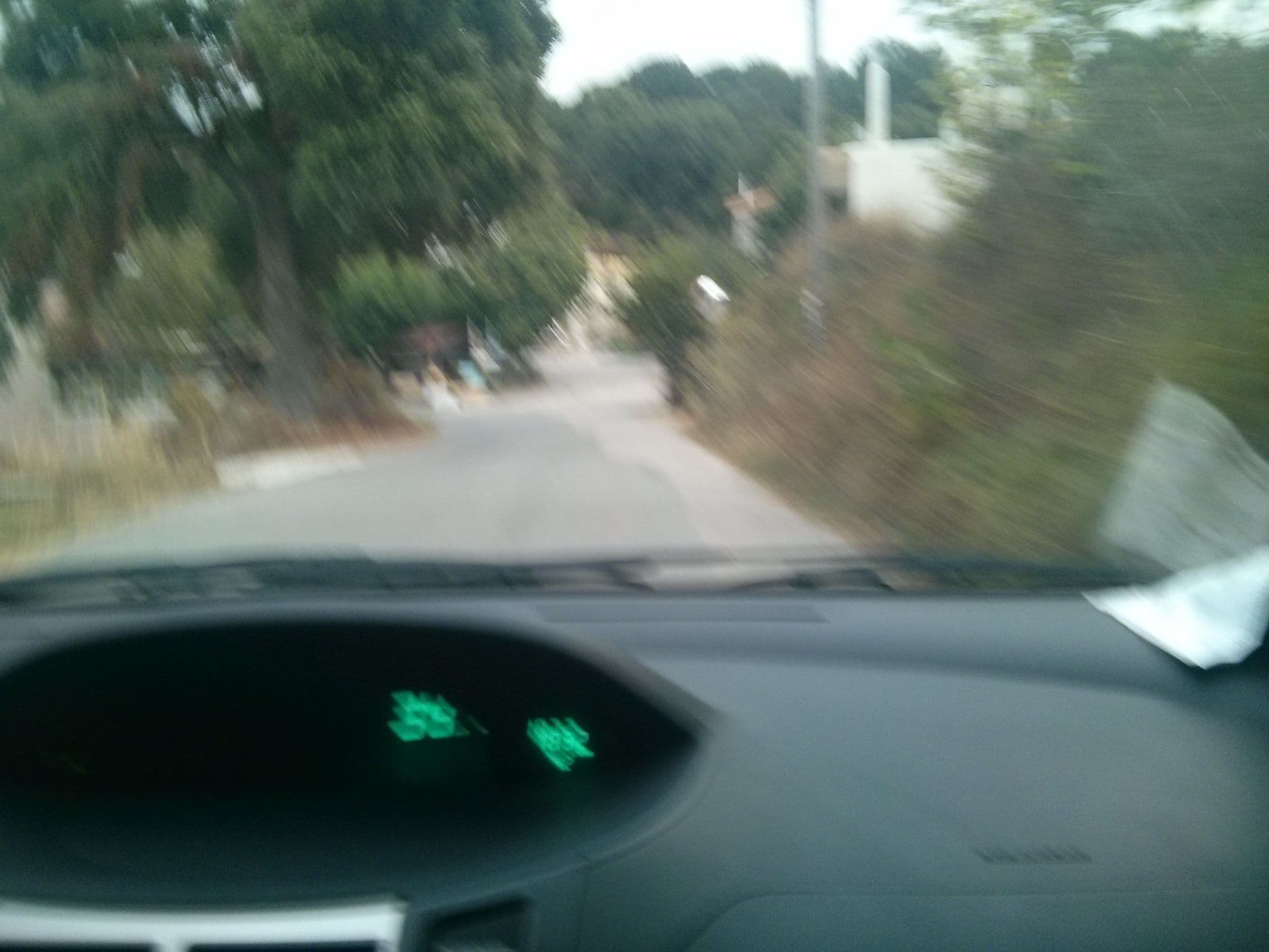 Street view near Family Tavern Dionyssos, Mokhós — © homehill (CC BY-SA · Mapillary)