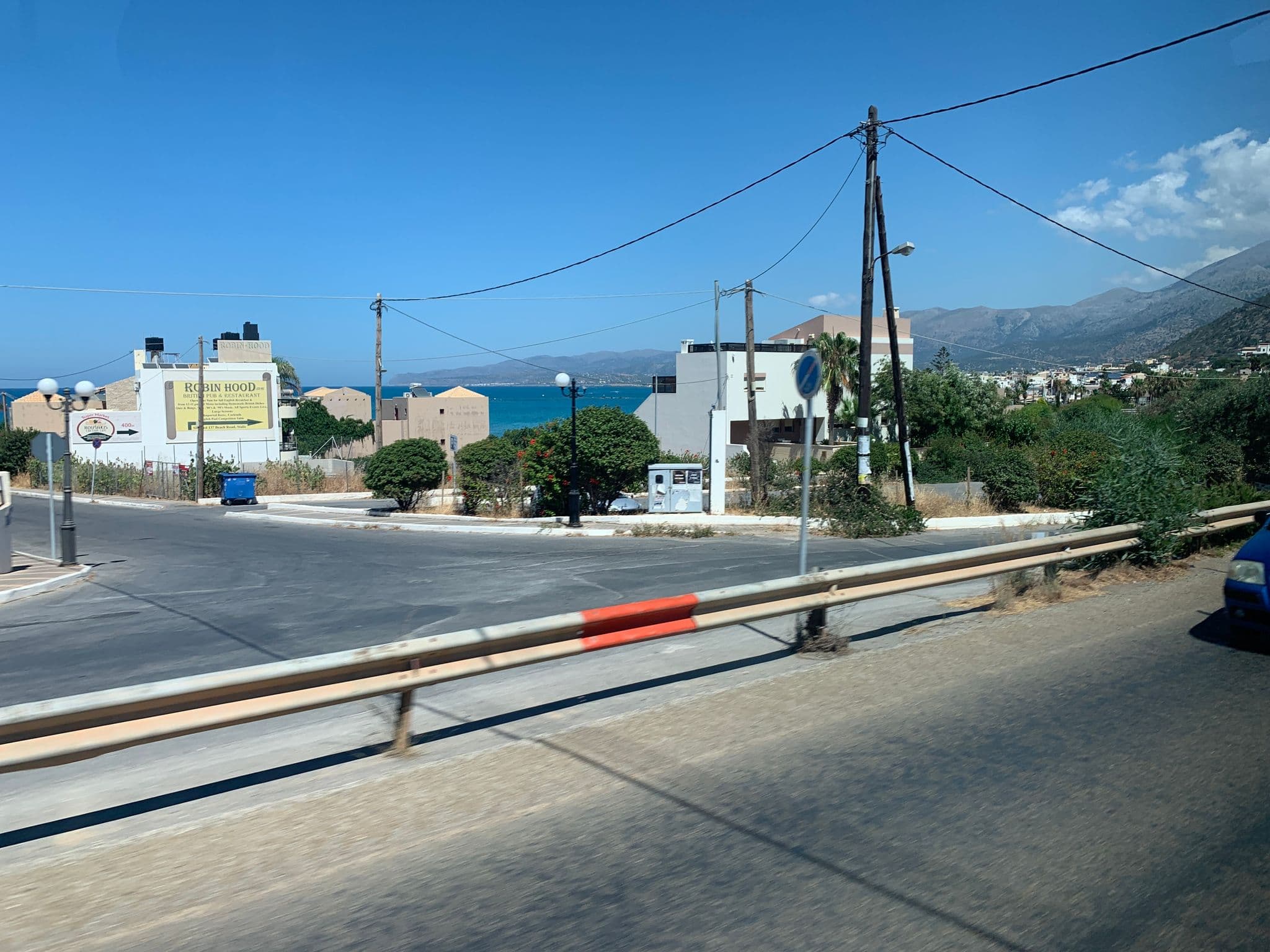 Street view near Triton, Stalís — © chicc0 (CC BY-SA · Mapillary)