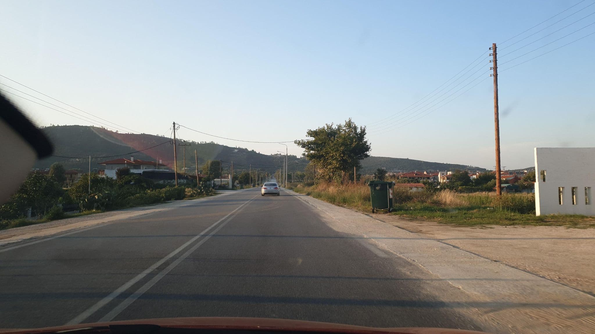 Street view near Thalassa Boutique Hotel, Sárti — © yannakis (CC BY-SA · Mapillary)