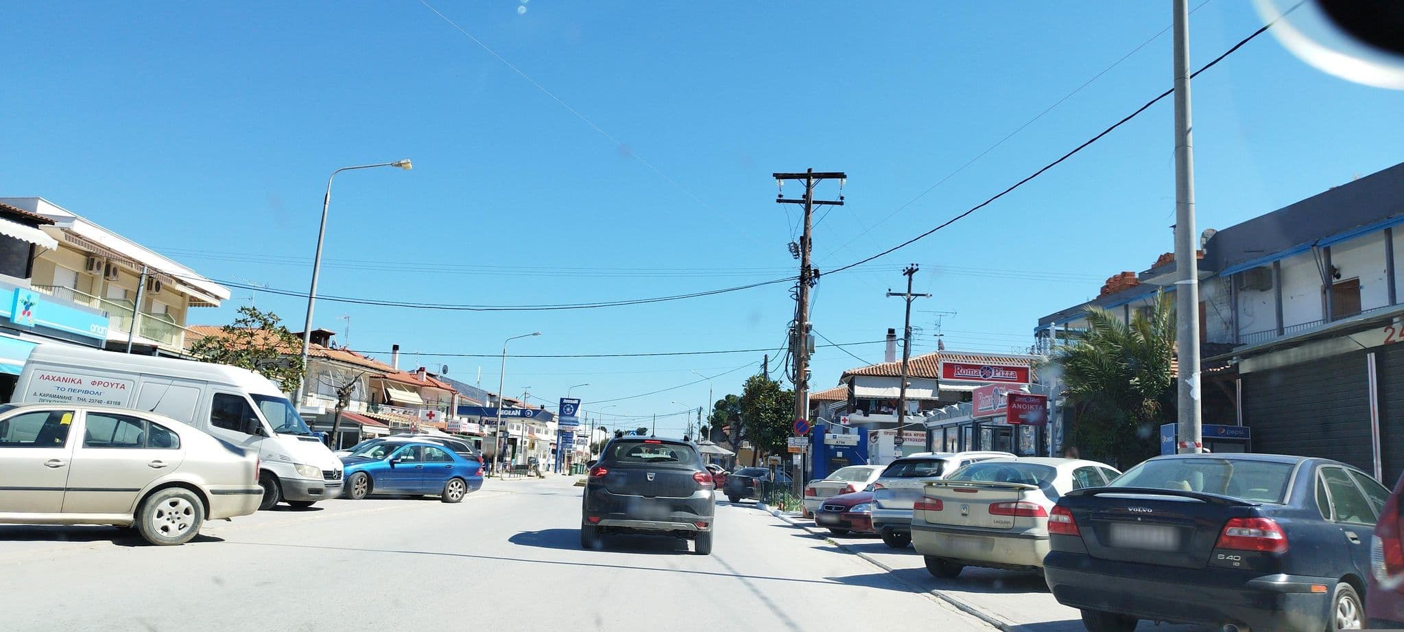 Street view near Hotel Kassandros, Pefkochóri — © neau (CC BY-SA · Mapillary)