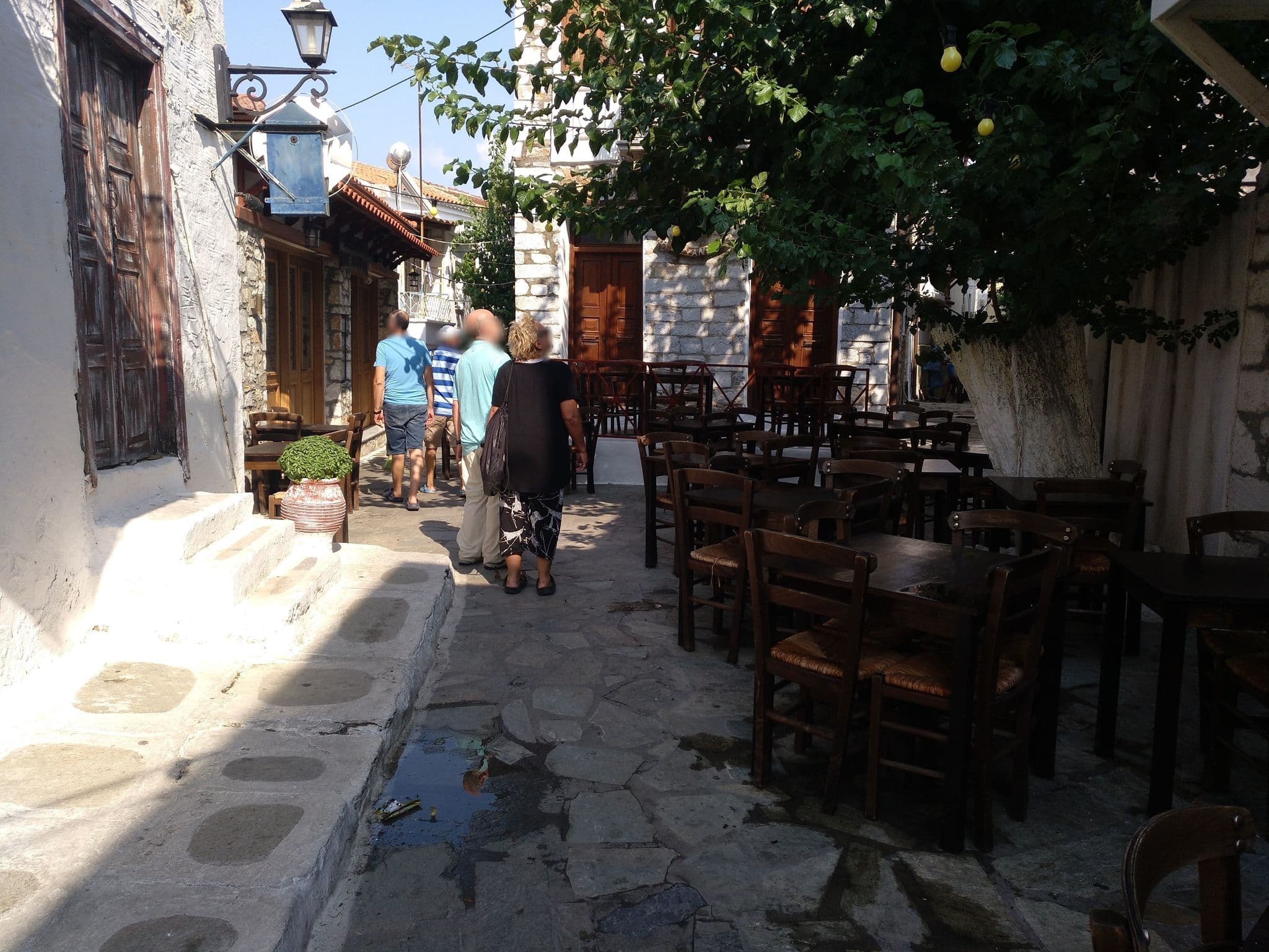 Street view near The Stone Villa 1869, Skiáthos — © resser55 (CC BY-SA · Mapillary)