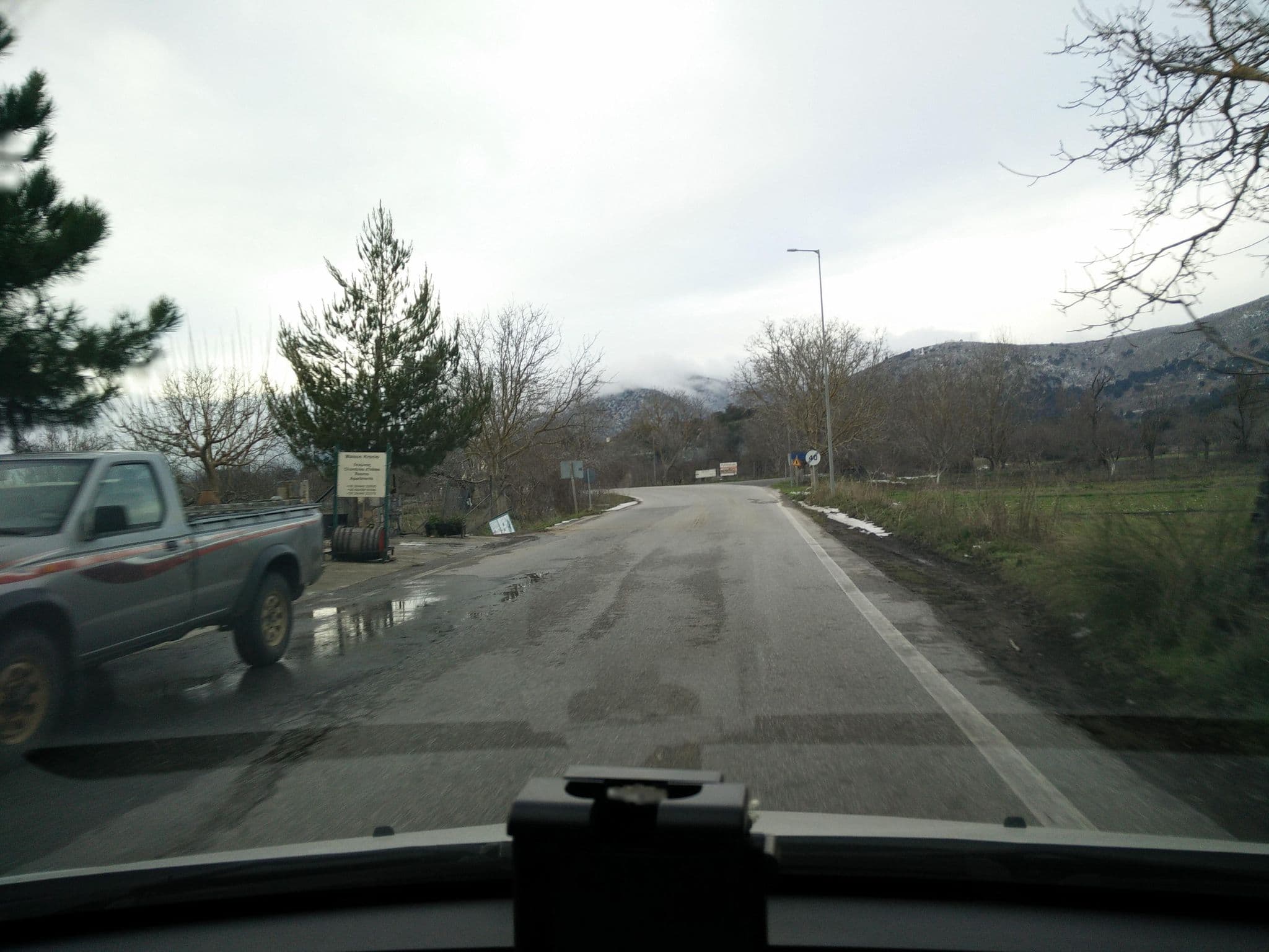 Street view near Maison Kronio, Mokhós — © pelgrim (CC BY-SA · Mapillary)