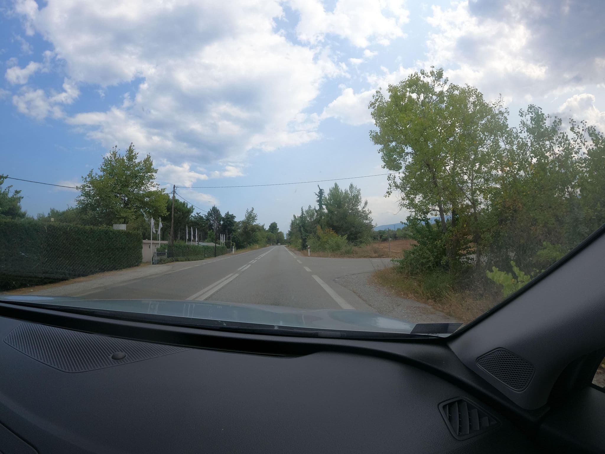 Street view near Camping Sylvia, Litóchoro — © borovac (CC BY-SA · Mapillary)