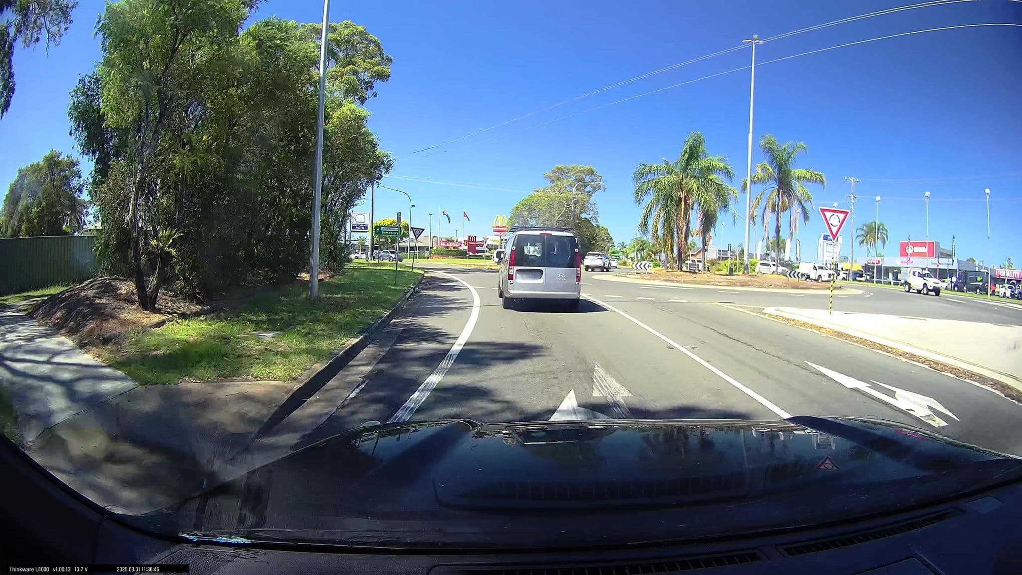 Street view near Balan Village, Bomaderry — © maxim752 (CC BY-SA · Mapillary)