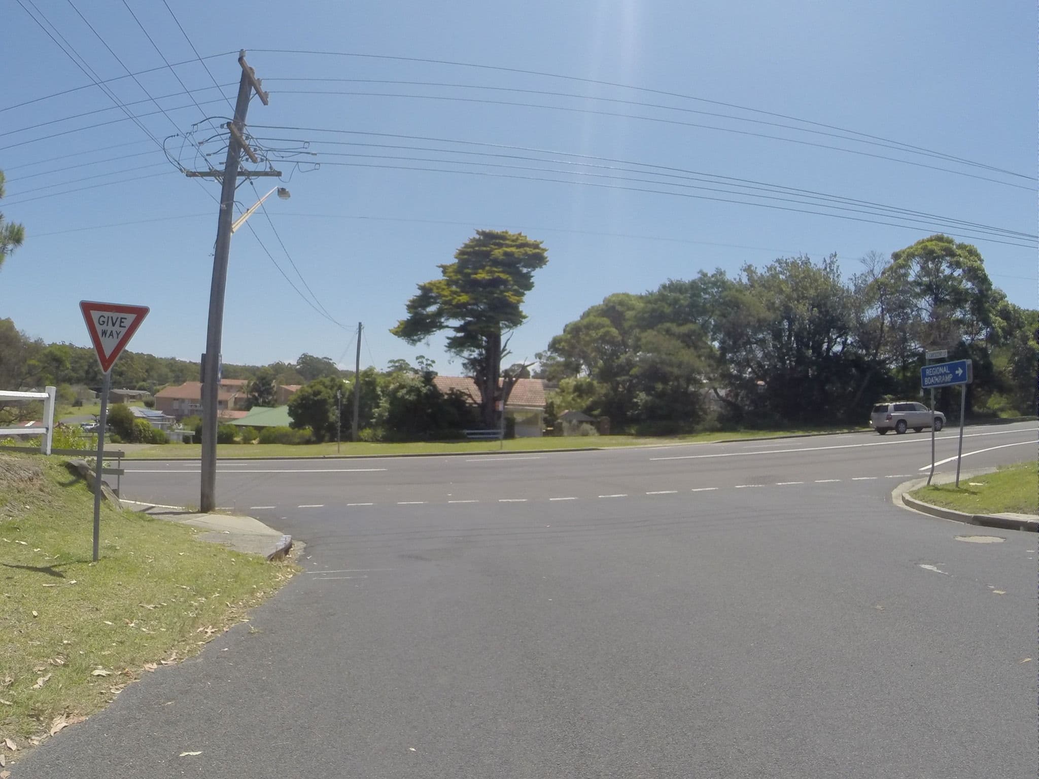 Street view near Inspirations Motel, Ulladulla — © maxim75 (CC BY-SA · Mapillary)