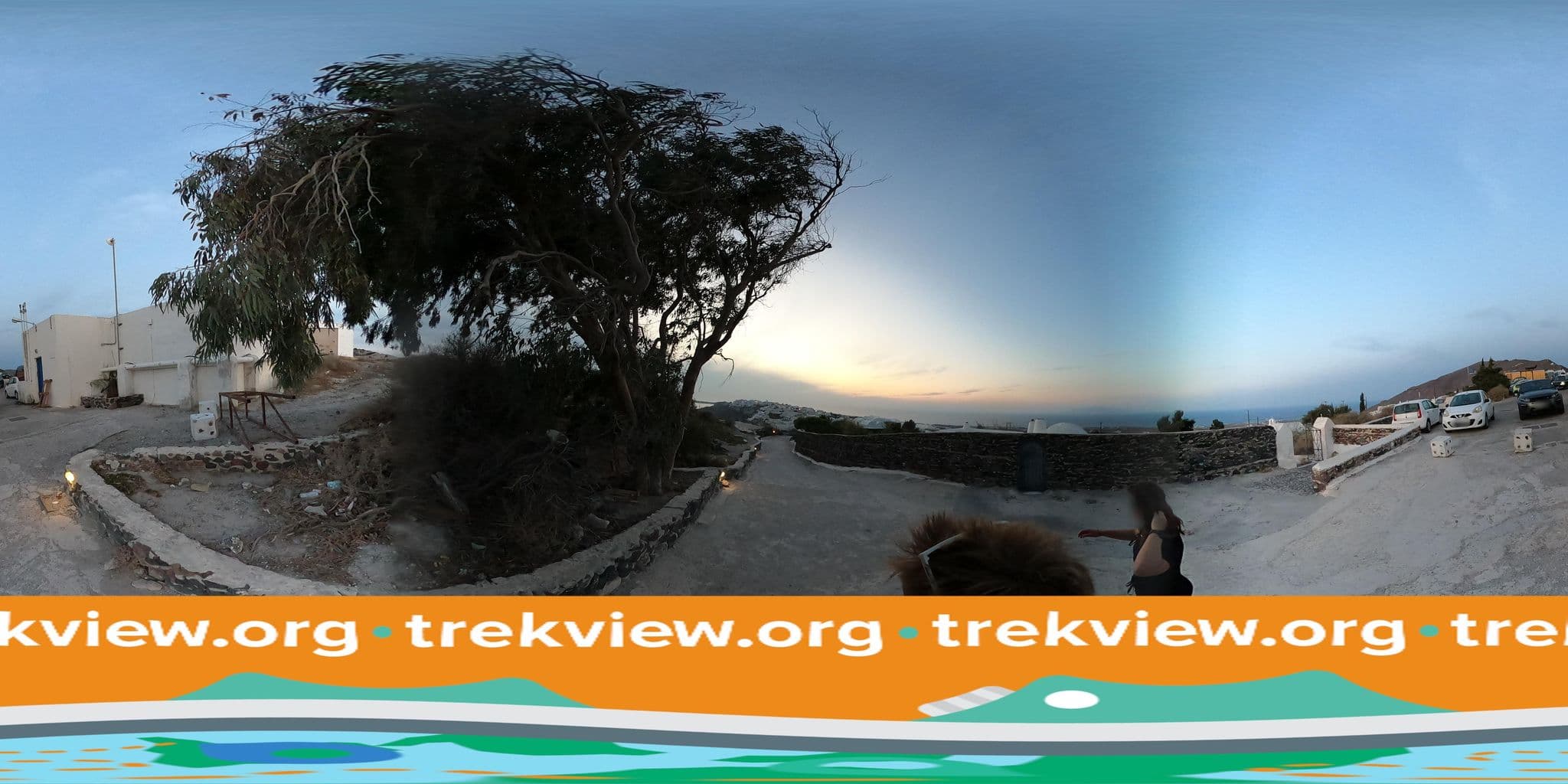 Street view near Santorini Ikies, Oía — © trekviewed (CC BY-SA · Mapillary)