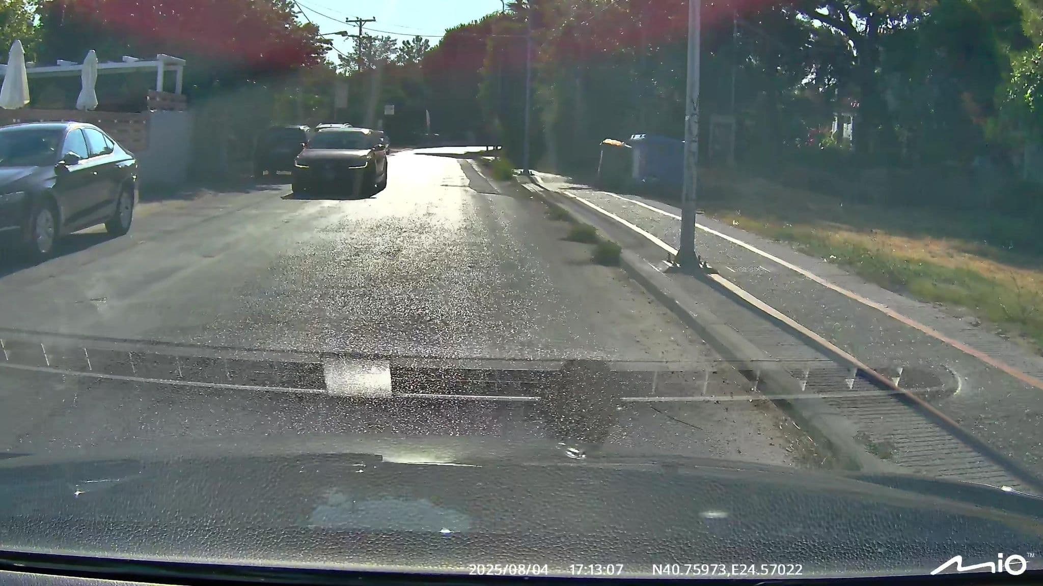 Street view near Inspira Boutique, Prínos — © puky (CC BY-SA · Mapillary)