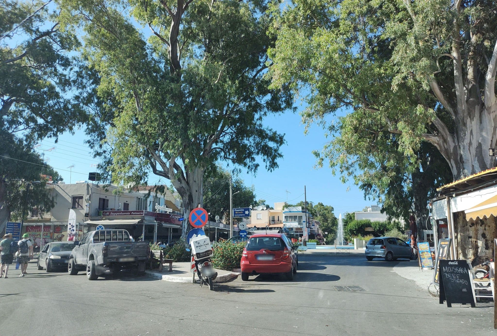 Street view near Plaza suites, Georgioupolis