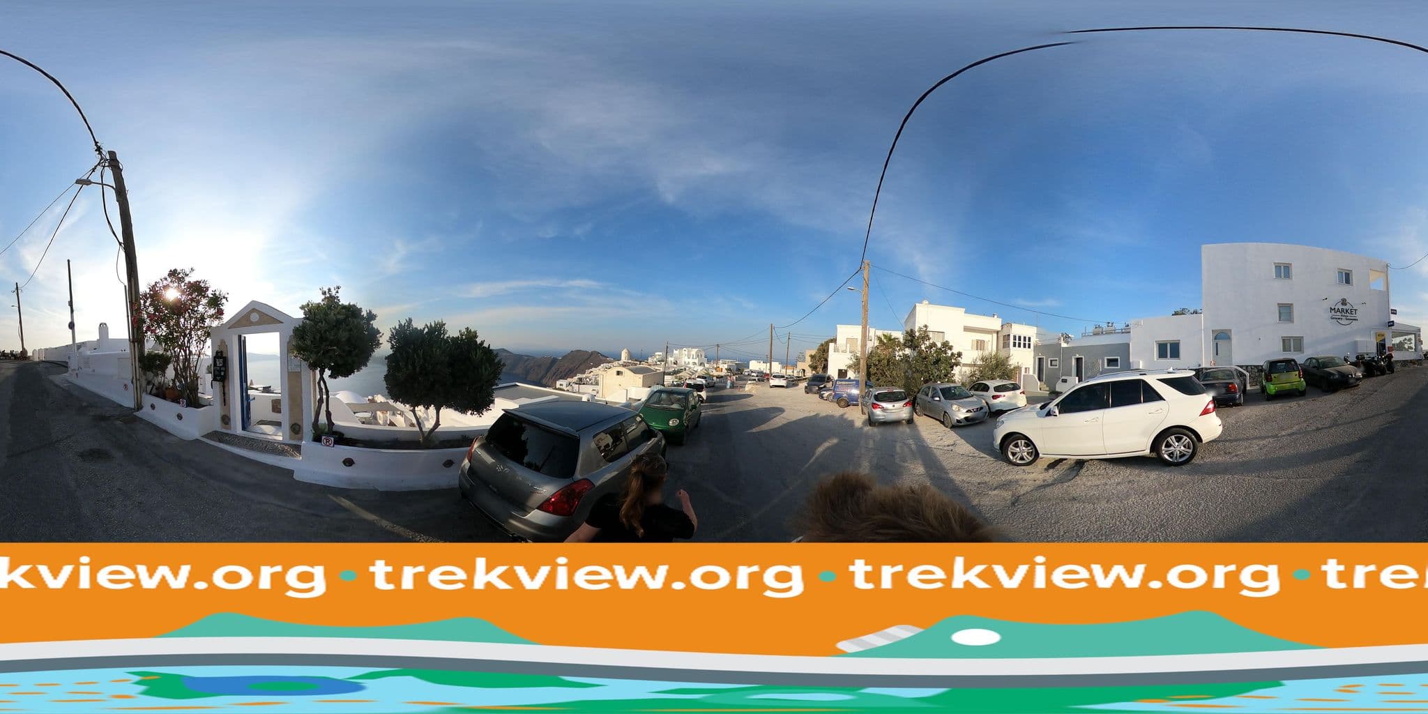 Street view near Heliotopos Hotel, Firá