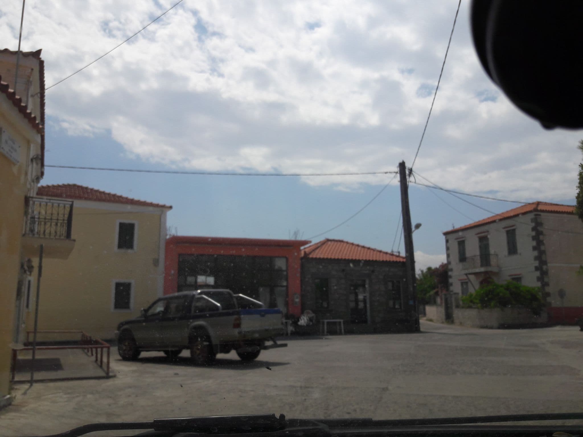 Street view near Archontiko Tsikari, Atsikí — © giannis (CC BY-SA · Mapillary)