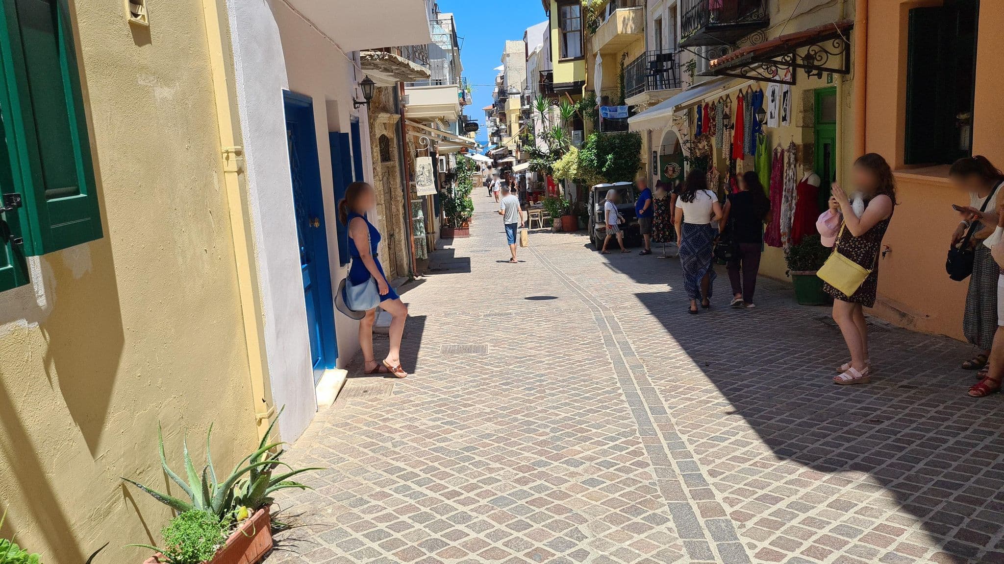 Street view near Anemones Rooms, Chaniá — © dsmm (CC BY-SA · Mapillary)