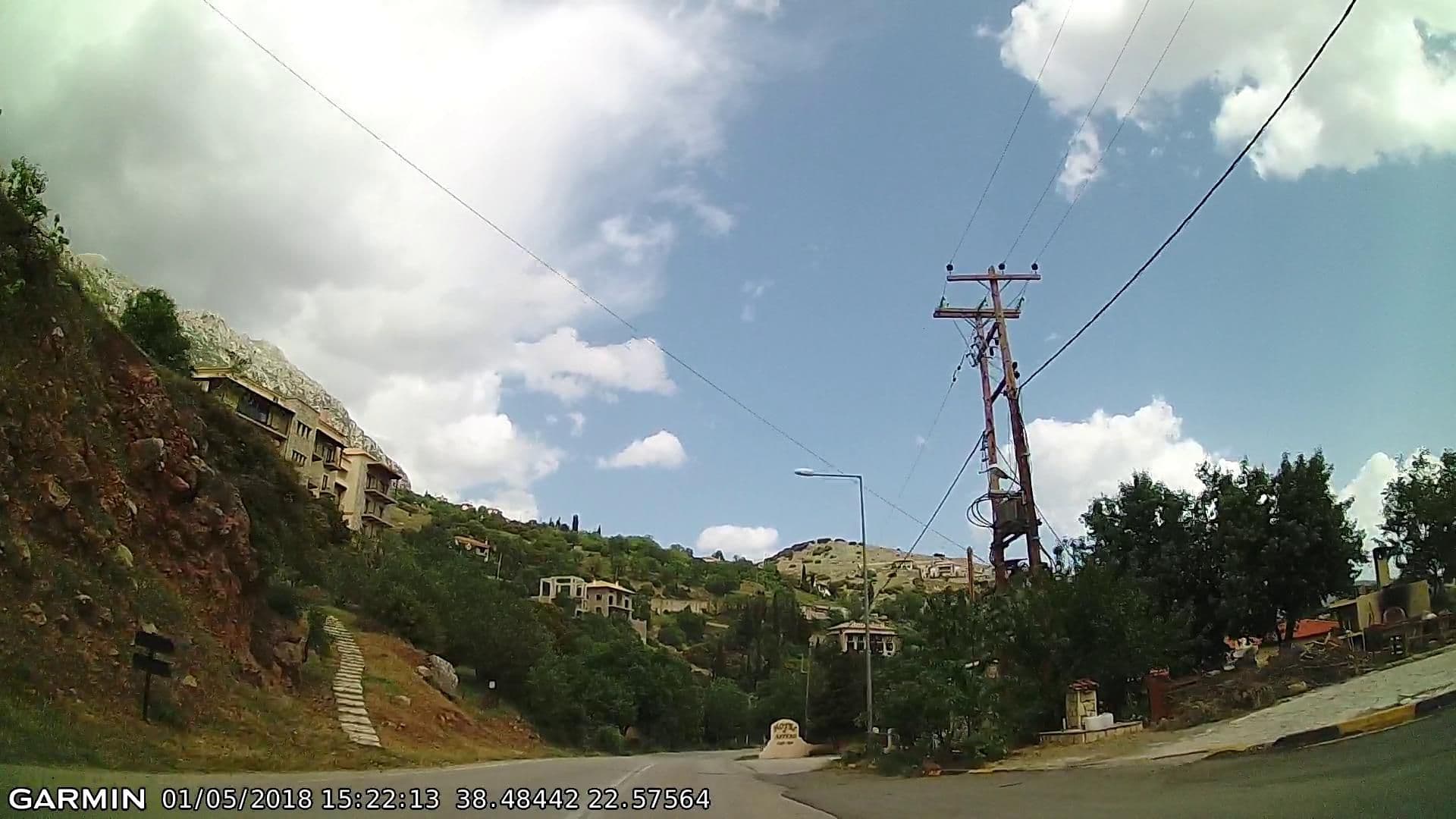 Street view near Snowglory, Aráchova — © pppetros (CC BY-SA · Mapillary)