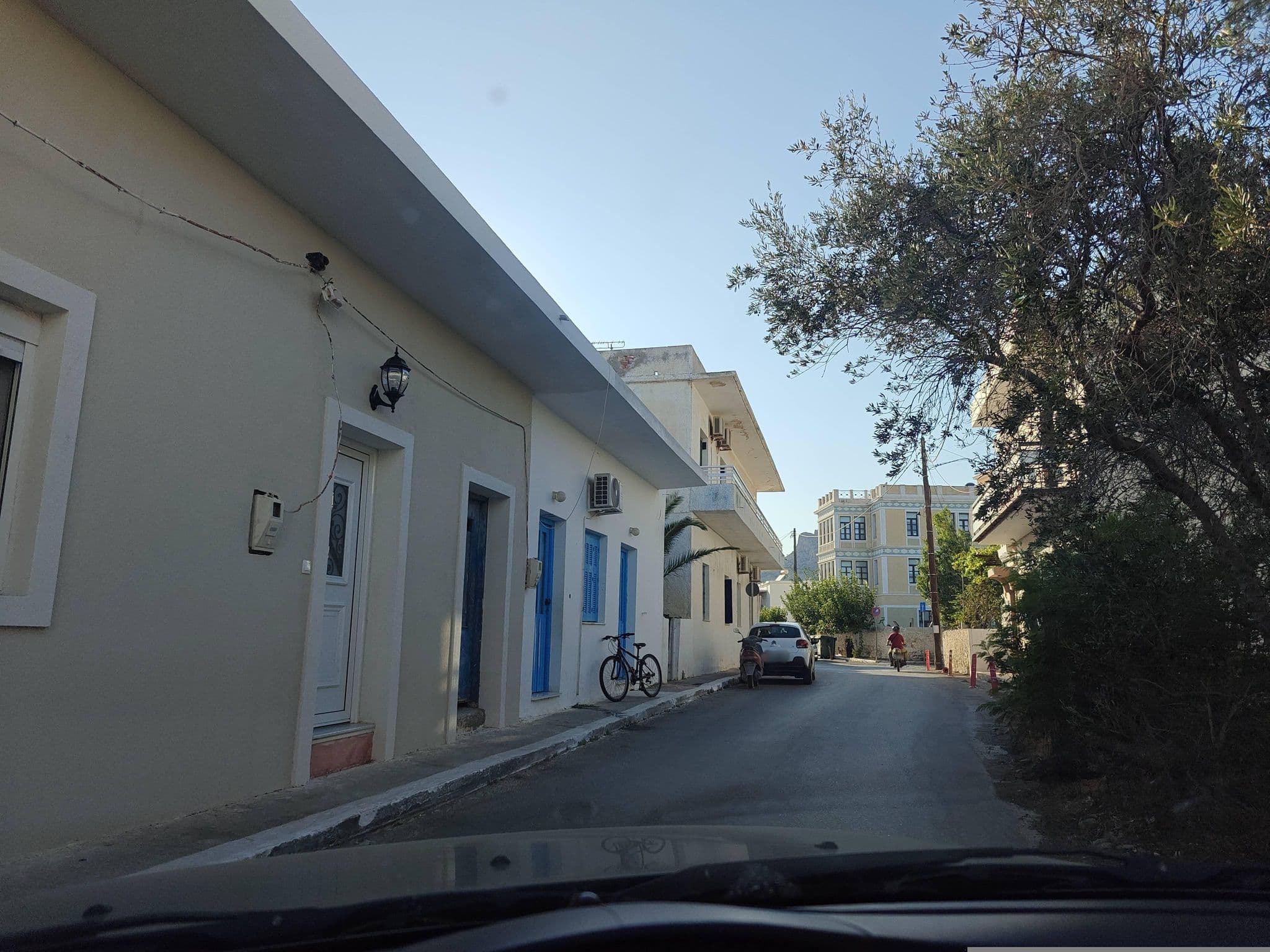 Street view near Petrakis Sea View, Palaióchora