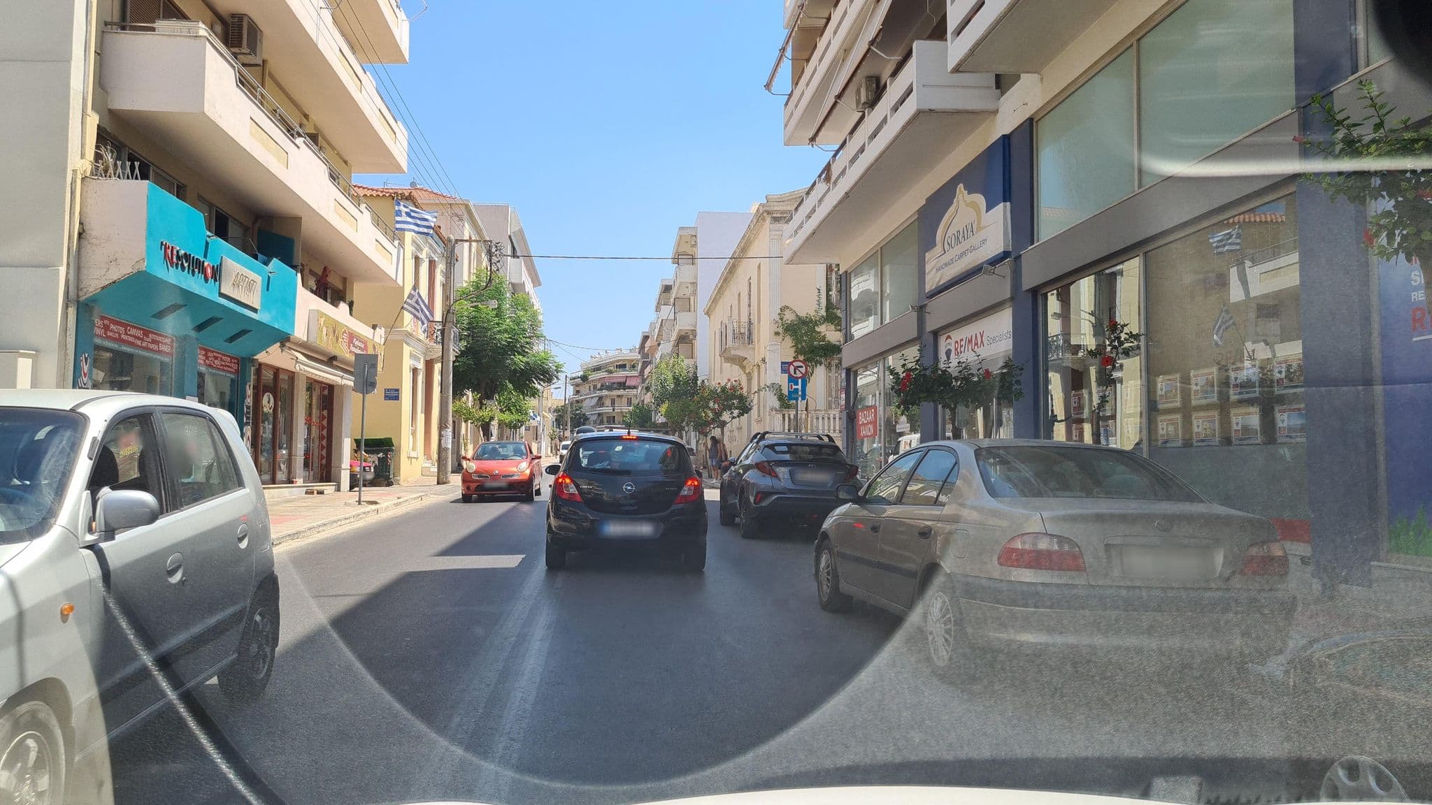 Street view near Hyperion, Chaniá — © dsmm (CC BY-SA · Mapillary)