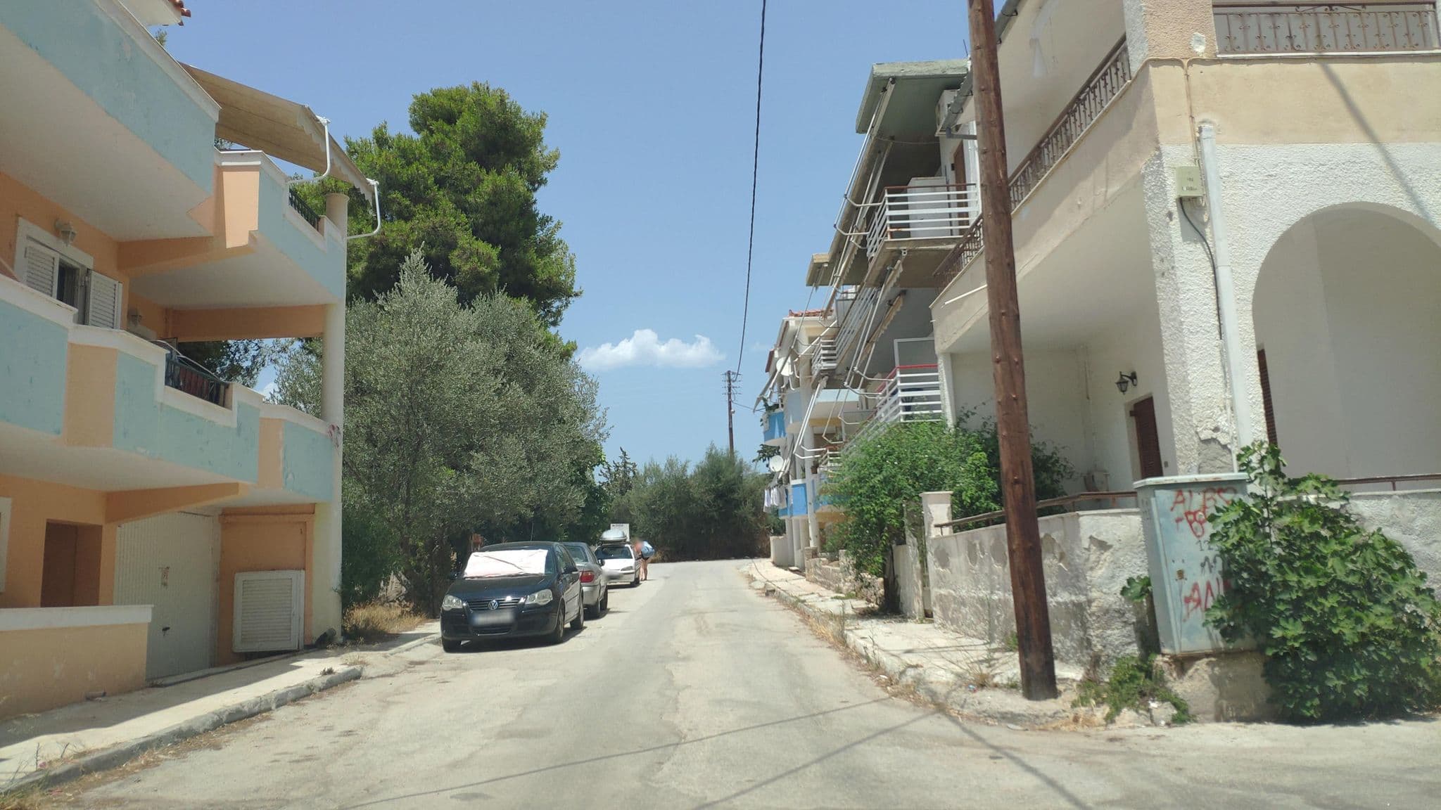 Street view near NK Rooms & Suites, Pórto Chéli — © pppetros (CC BY-SA · Mapillary)