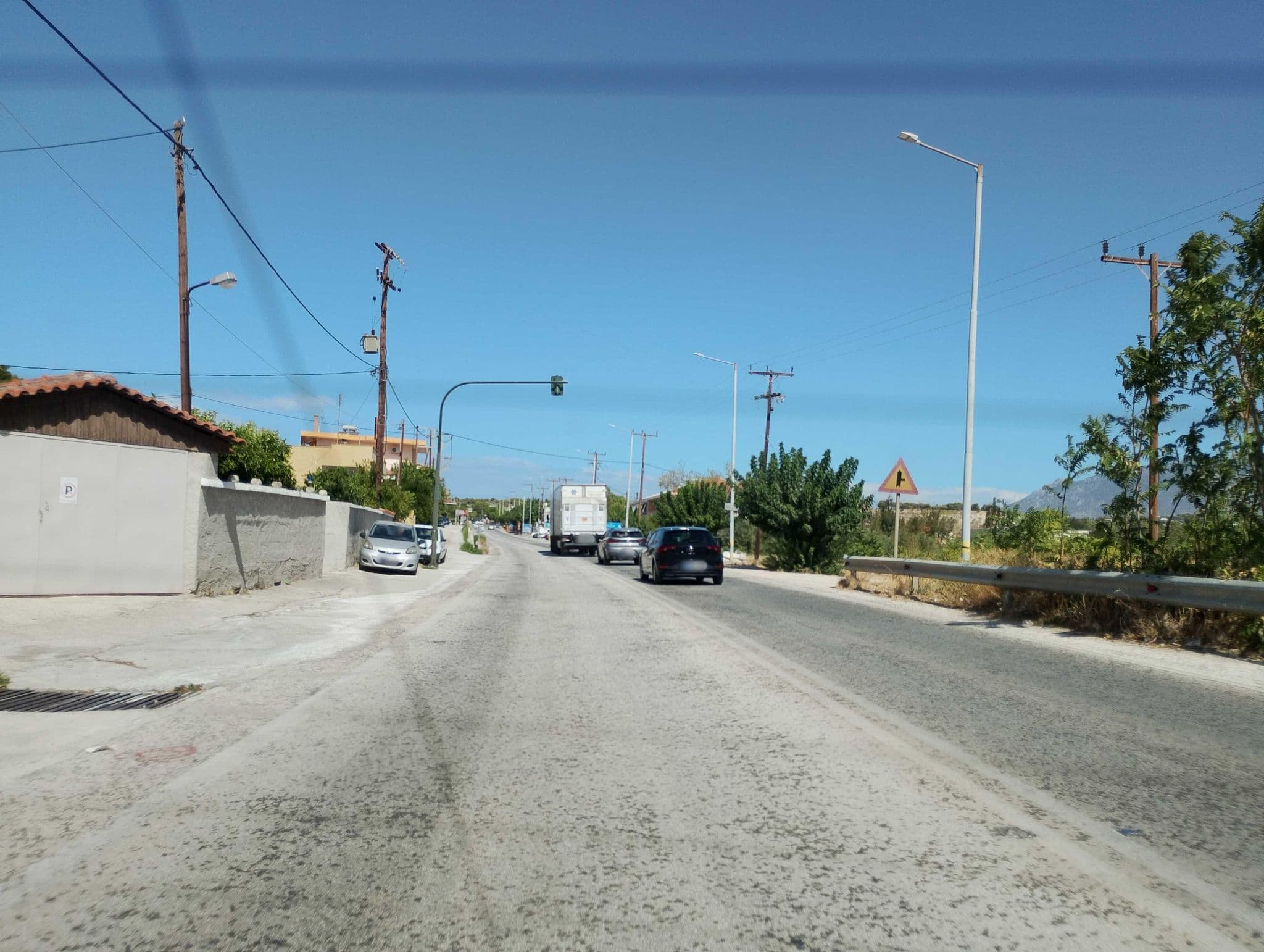 Street view near Isthmo Filoxemia, Isthmía — © George_210 (CC BY-SA · Mapillary)