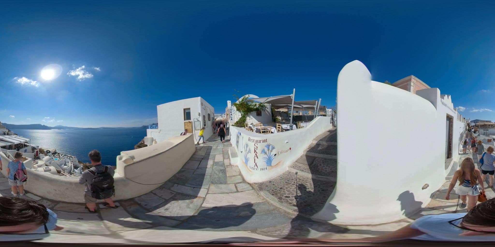 Street view near Chelidonia Traditional Villas, Oía — © cookry (CC BY-SA · Mapillary)