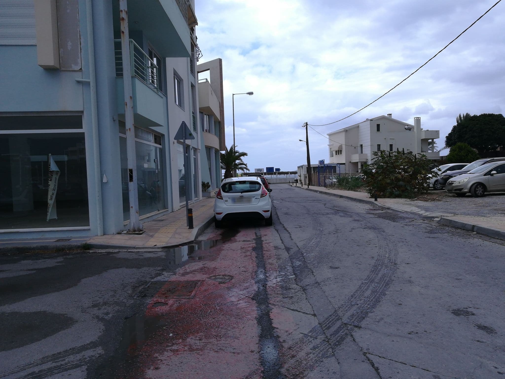 Street view near Emmanouela, Sitia — © siti (CC BY-SA · Mapillary)
