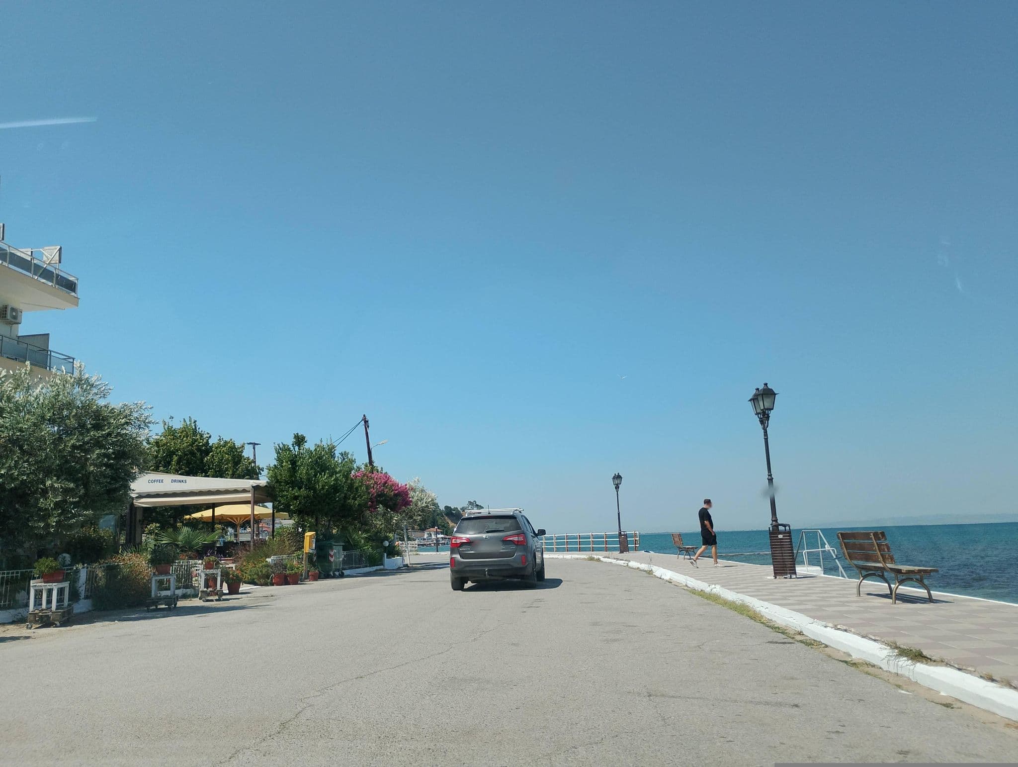 Street view near Achillion Hotel, Makrýgialos — © George_210 (CC BY-SA · Mapillary)