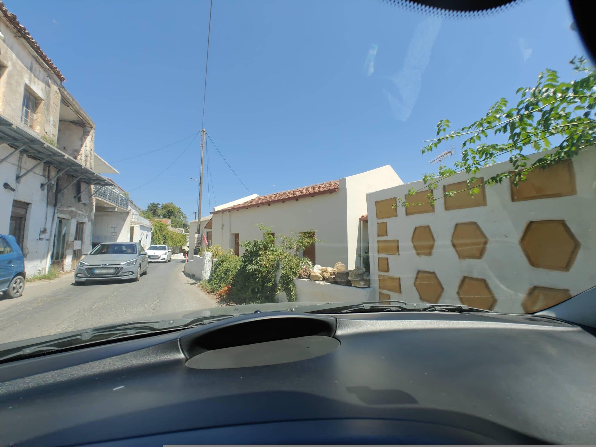 Street view near Casa Daria, Kíssamos — © grkpete (CC BY-SA · Mapillary)