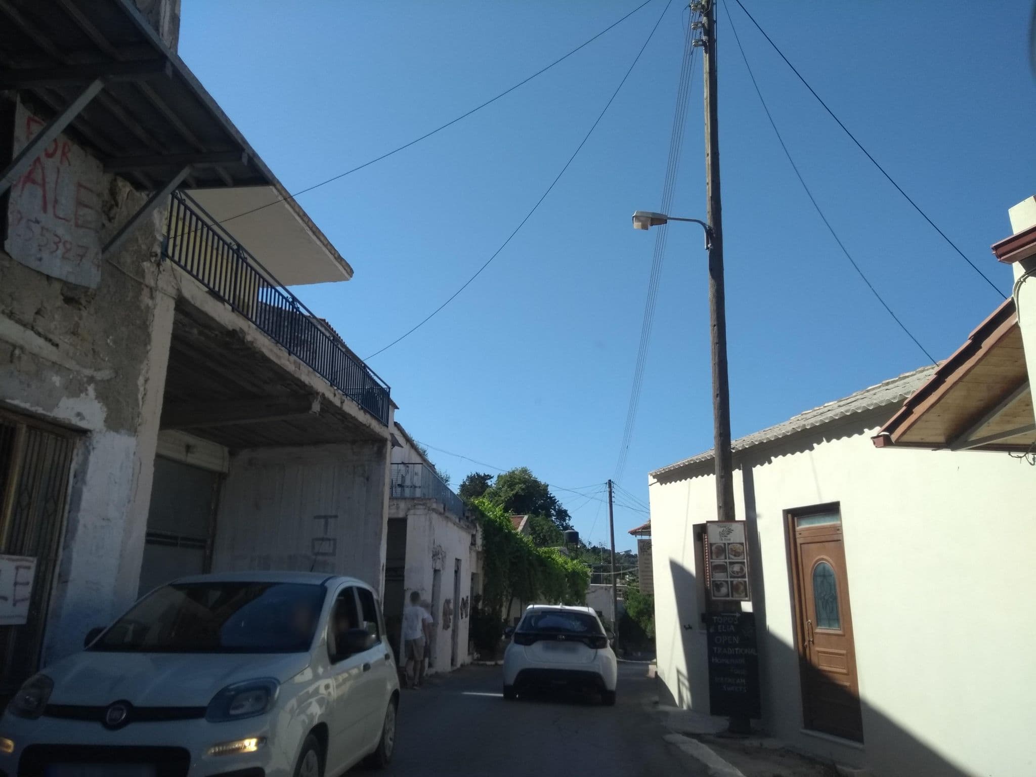 Street view near Casa Emily, Kíssamos — © thetornado76 (CC BY-SA · Mapillary)