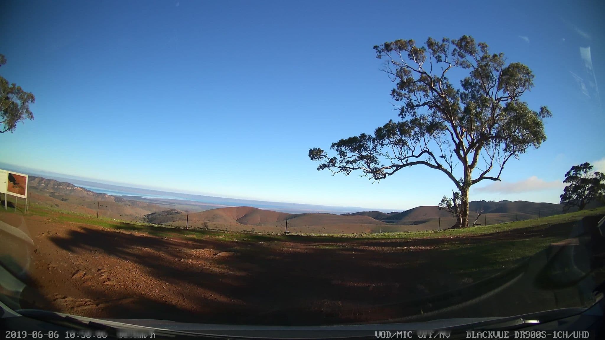 Street view near Hancocks Lookout, Stirling North — © bob3bob3 (CC BY-SA · Mapillary)