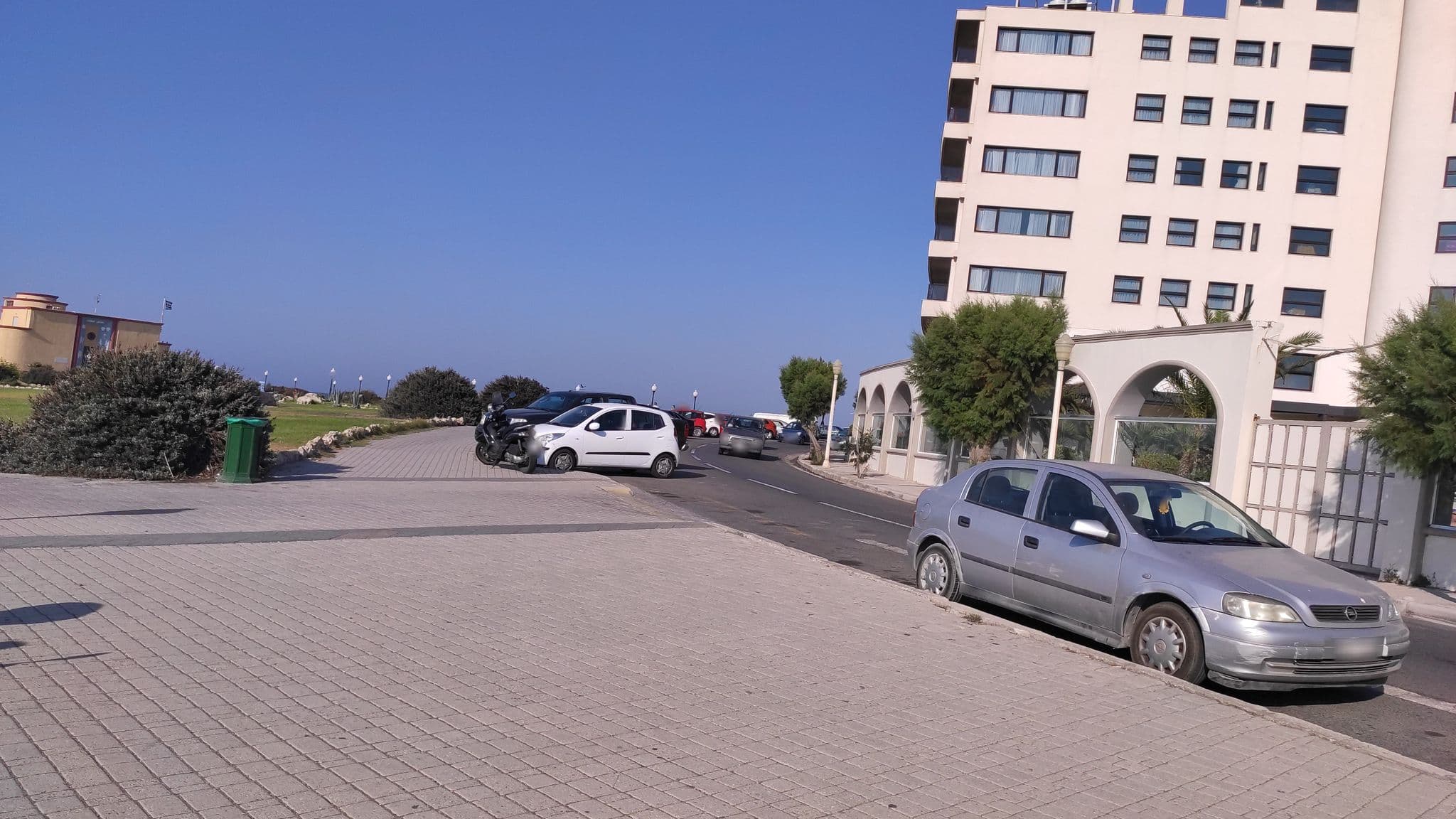 Street view near Cactus Hotel, Ródos — © osm1012 (CC BY-SA · Mapillary)