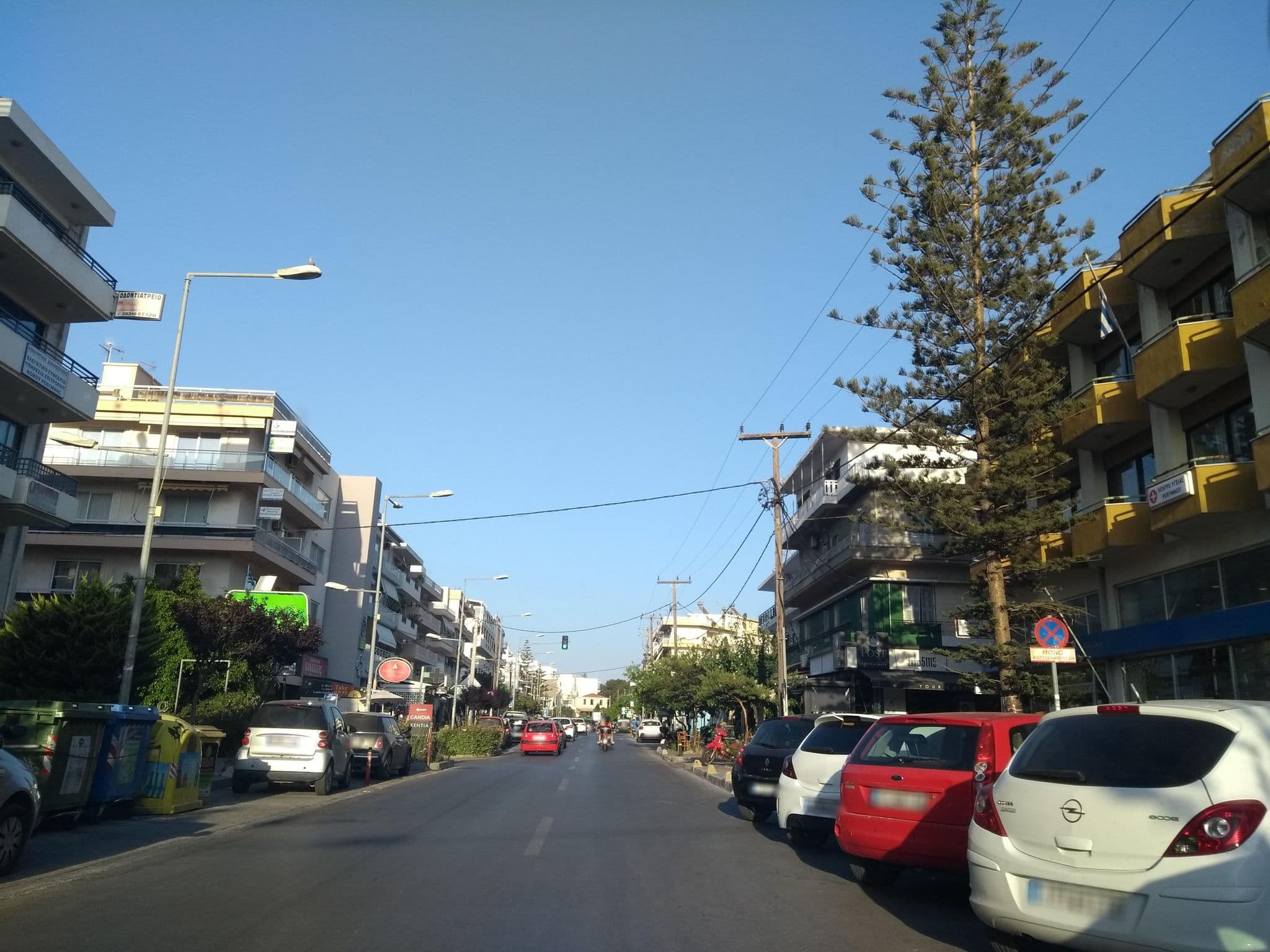 Street view near Brascos, Rethymno
