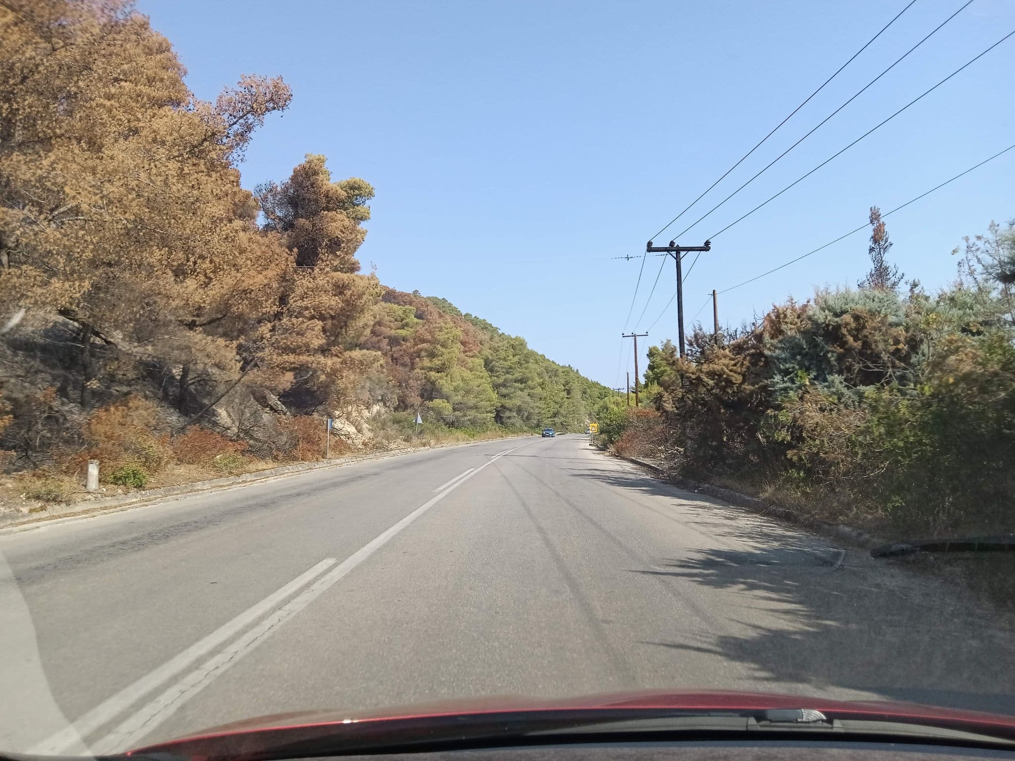 Street view near Livari Studios, Níkiti