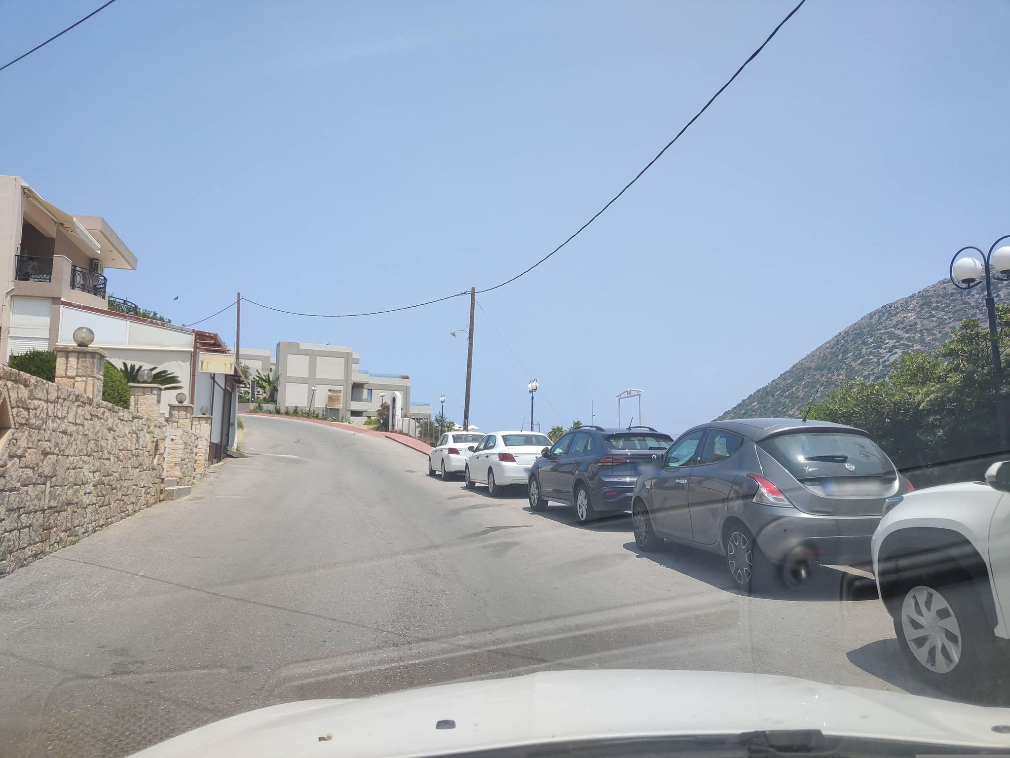Street view near Amalia Apartments, Zonianá — © stefan4614 (CC BY-SA · Mapillary)