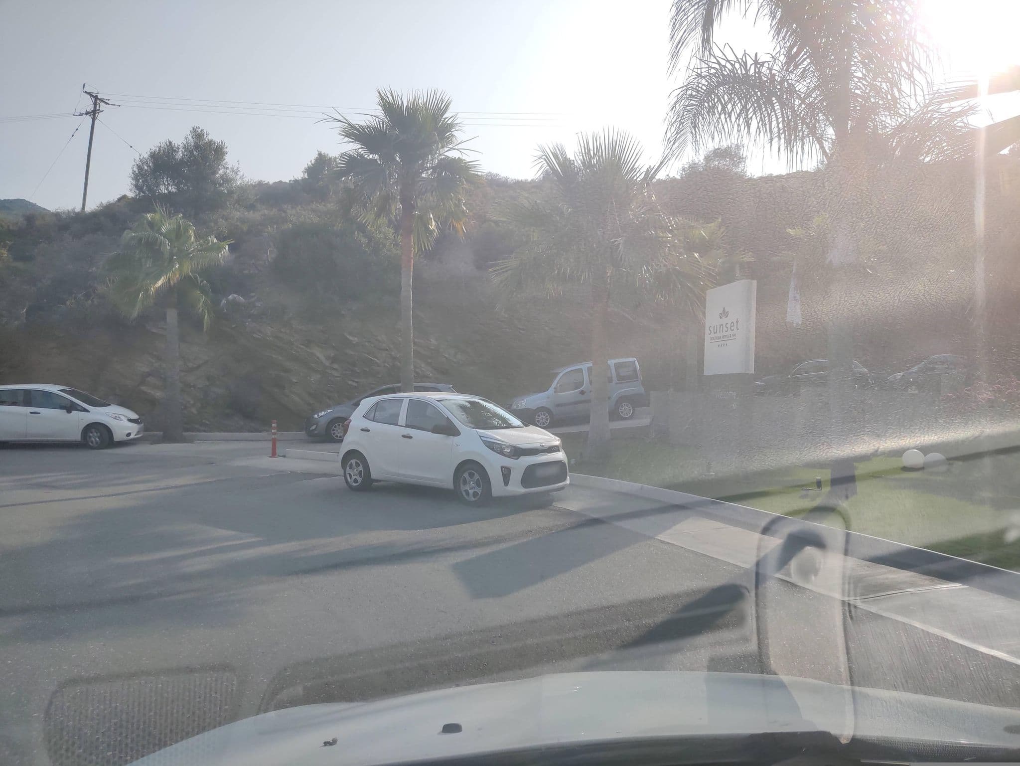 Street view near Sunset, Zonianá — © stefan4614 (CC BY-SA · Mapillary)