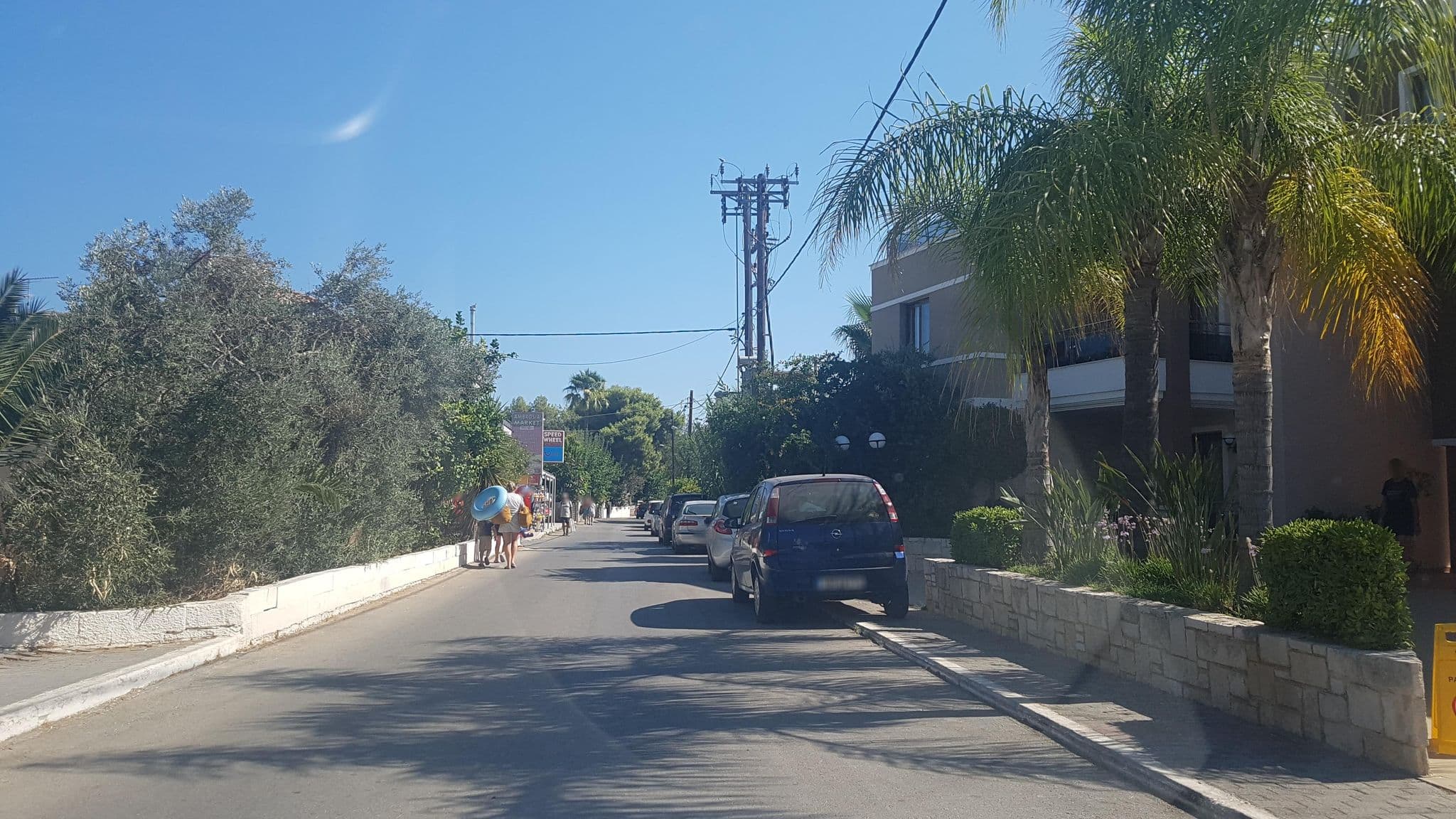 Street view near Okeanis Golden Resort, Darátsos — © dsmm (CC BY-SA · Mapillary)
