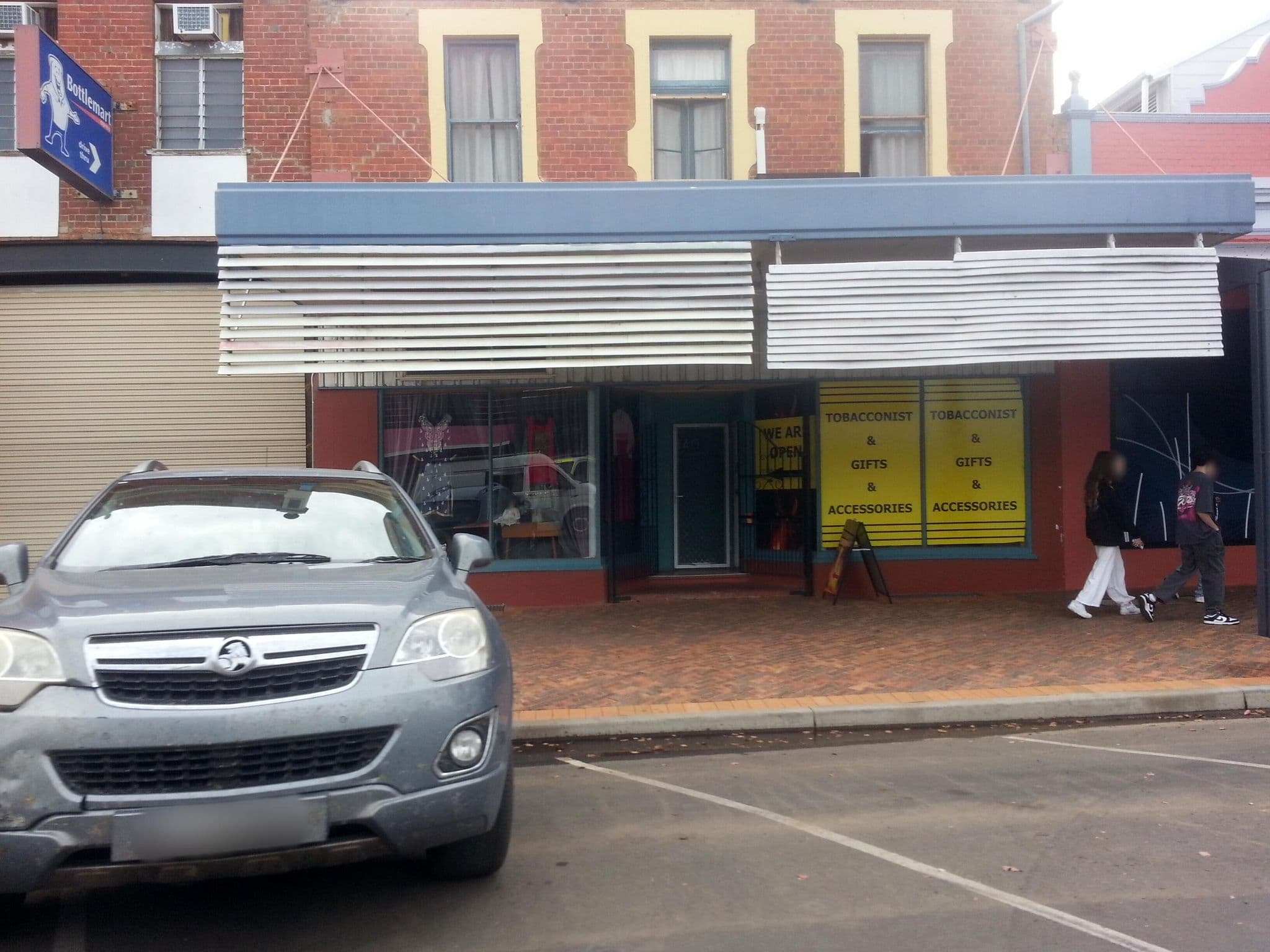 Street view near Clubhouse Hotel, Warren — © bob3bob3 (CC BY-SA · Mapillary)