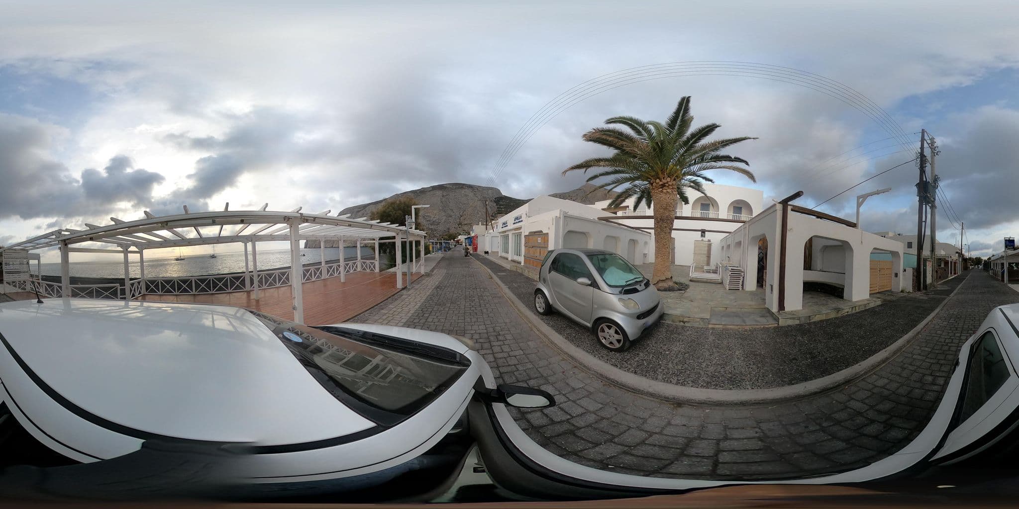Street view near Sunshine, Emporeío — © efikour (CC BY-SA · Mapillary)