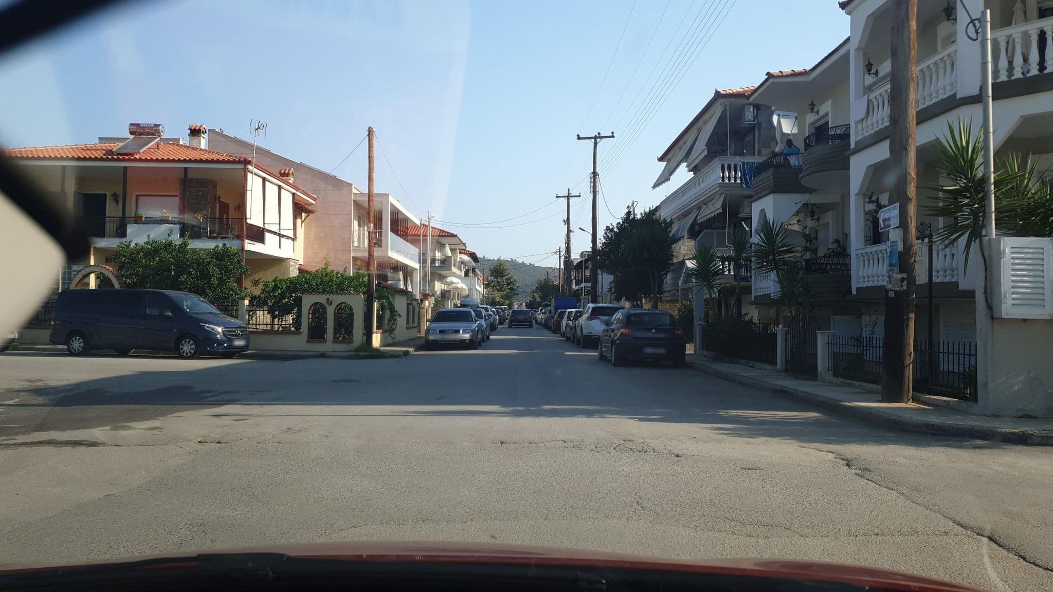 Street view near Panorama, Sárti — © yannakis (CC BY-SA · Mapillary)