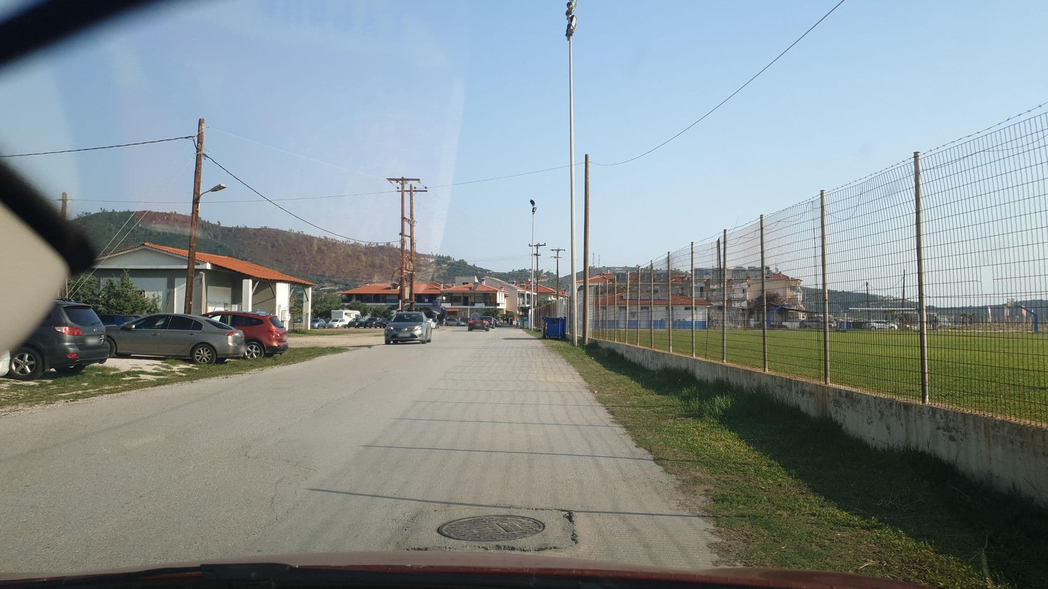Street view near Vrahakia, Sárti — © yannakis (CC BY-SA · Mapillary)