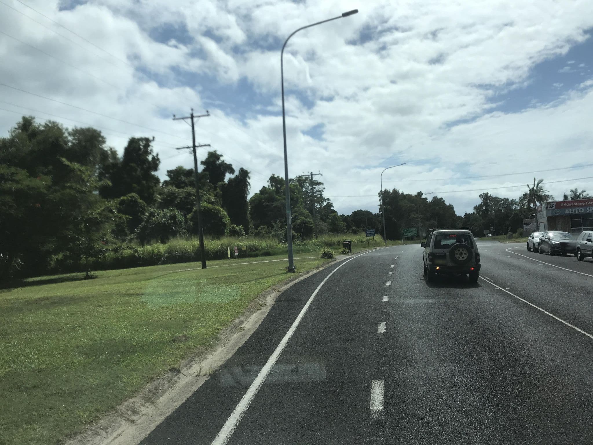 Street view near Lillypads Cottages, Mission Beach — © orbac (CC BY-SA · Mapillary)