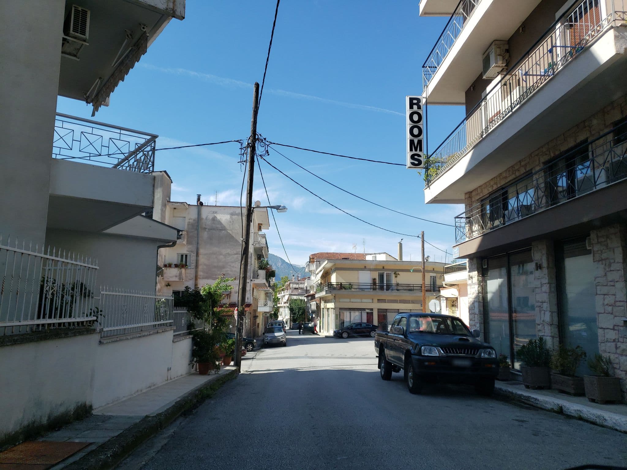 Street view near Totis, Kalampáka — © muthu (CC BY-SA · Mapillary)