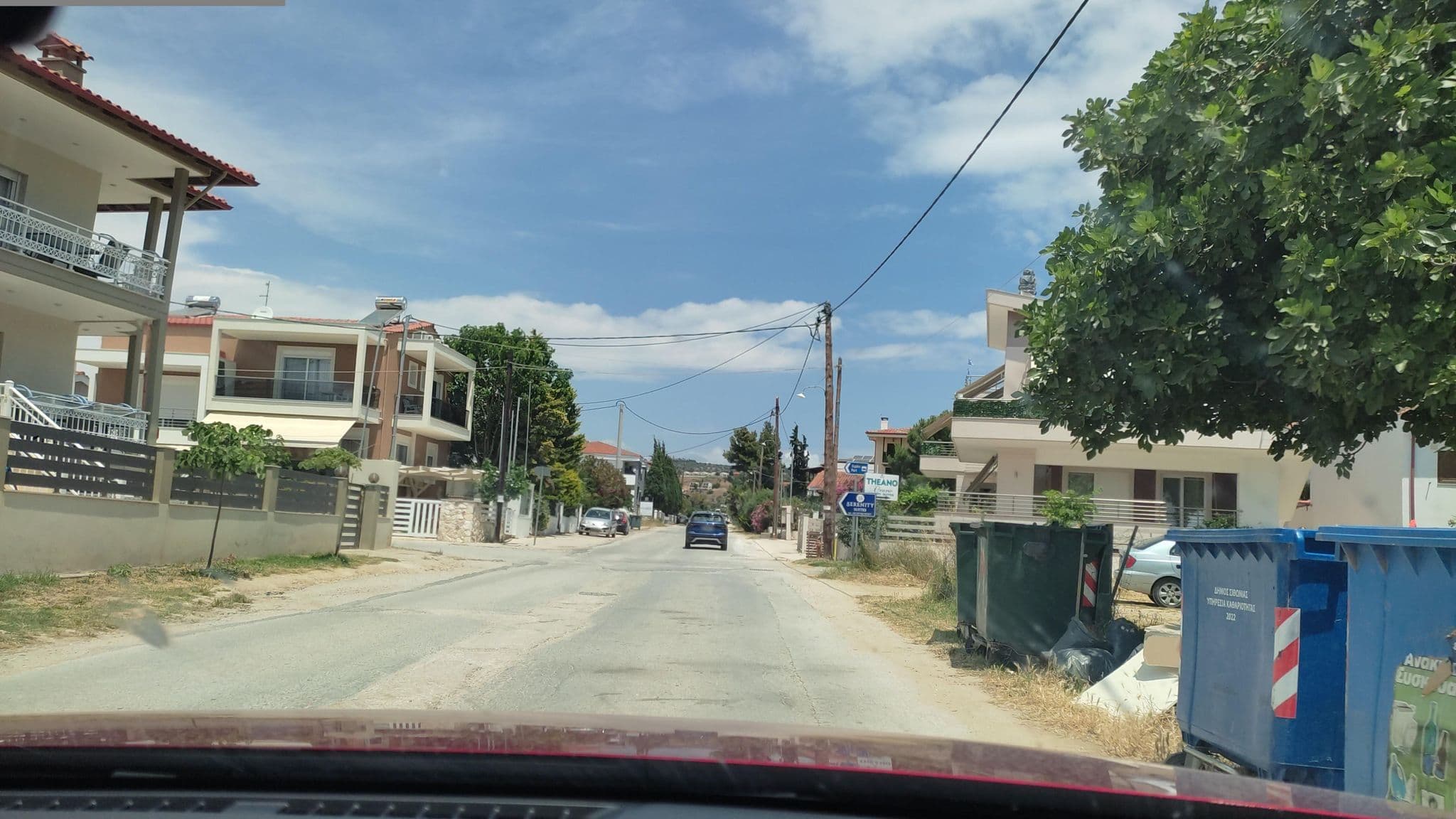 Street view near Lena's apartments, Níkiti