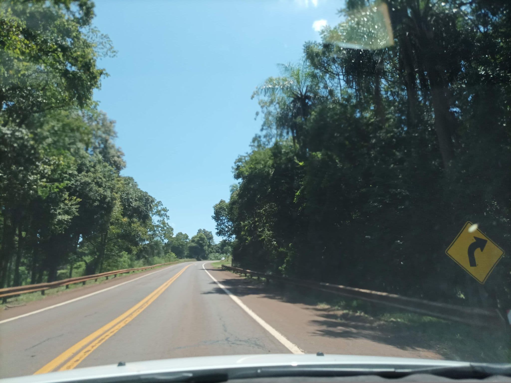 Street view near Complejo Ysyry, Colonia Victoria — © carlosbrys (CC BY-SA · Mapillary)