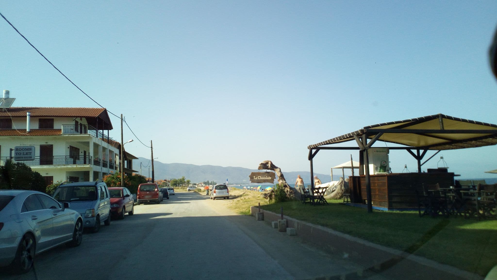 Street view near Villa Le Chocolate, Néa Vrasná — © skarmoutsosv (CC BY-SA · Mapillary)